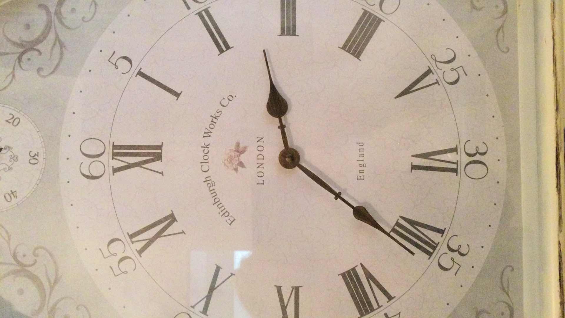 Photo 1 of EDINBURGH CLOCK WORKS WALL CLOCK 22” X 27”