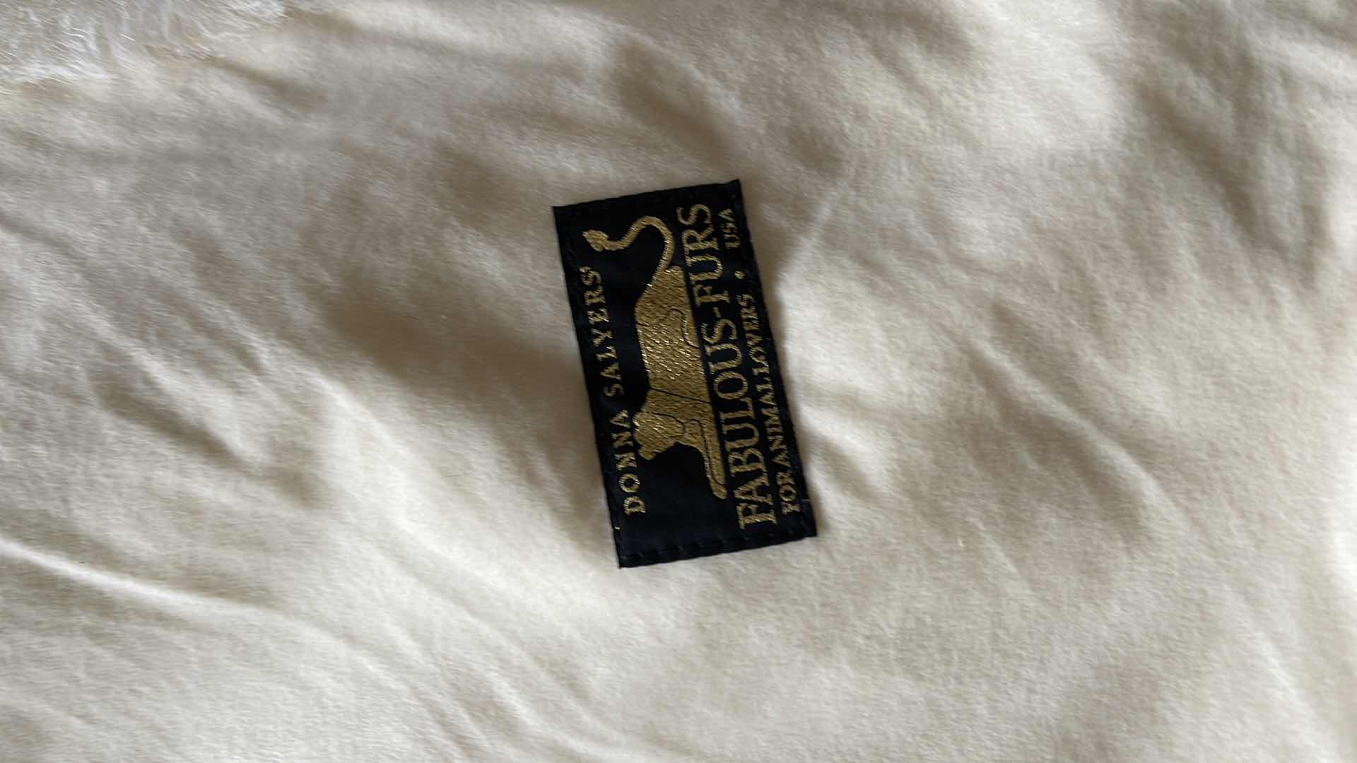 Photo 1 of FABULOUS FURS FAUX FUR THROW BLANKET