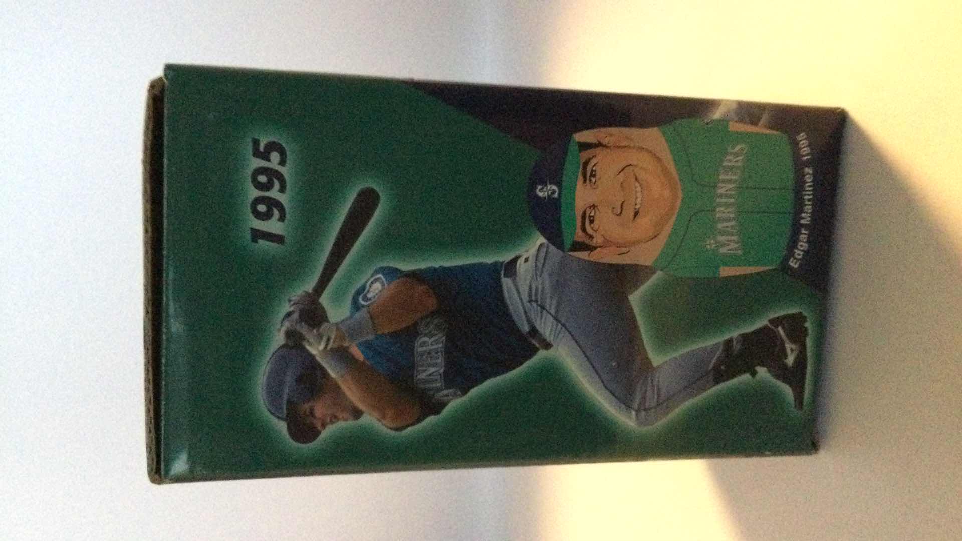 Photo 6 of 2004 EDGAR MARTÍNEZ “SEATTLE MARINERS” NESTING DOLL