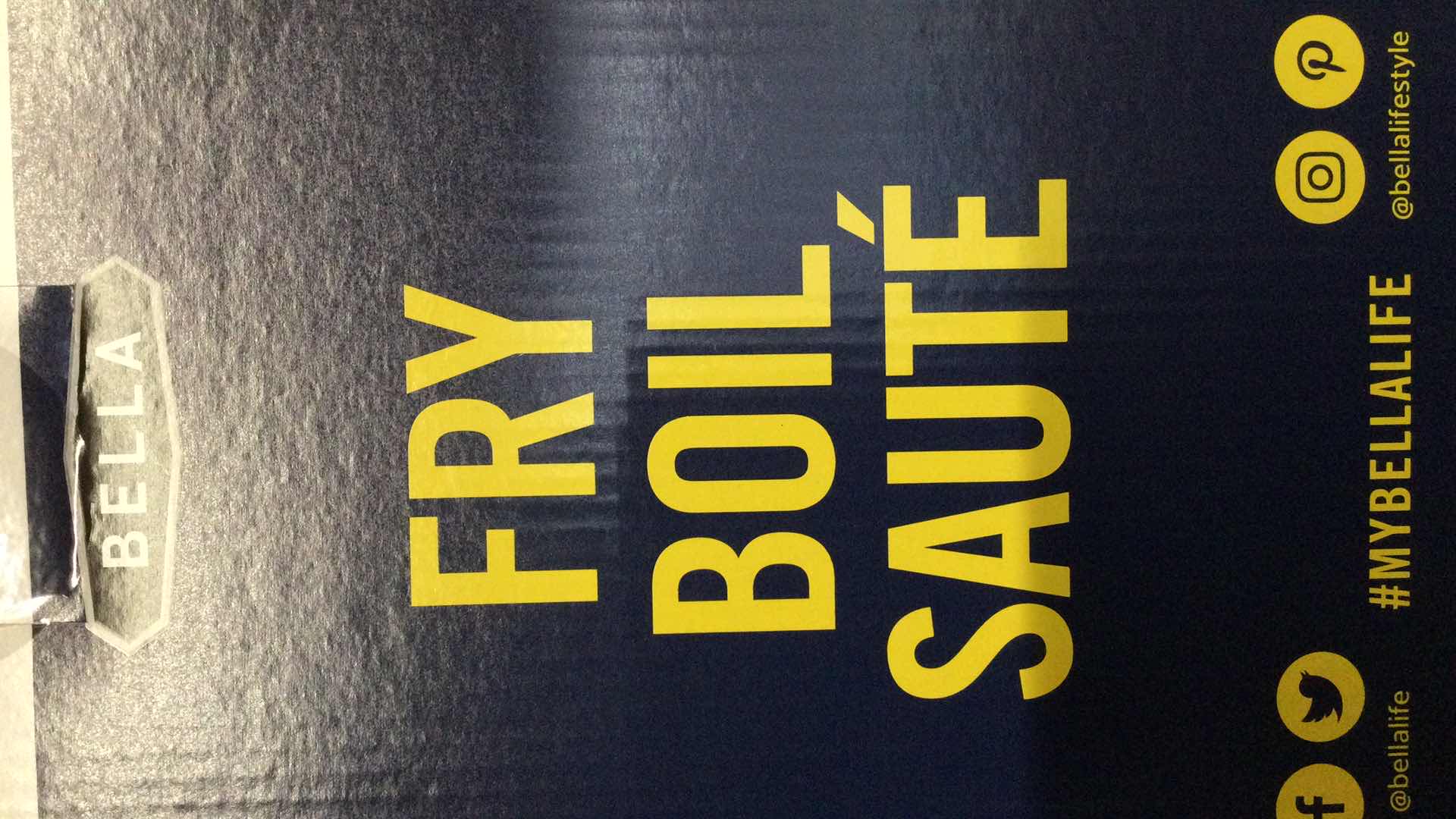 Photo 1 of NEW BELLA 4 PC NONSTICK FRY PAN SET