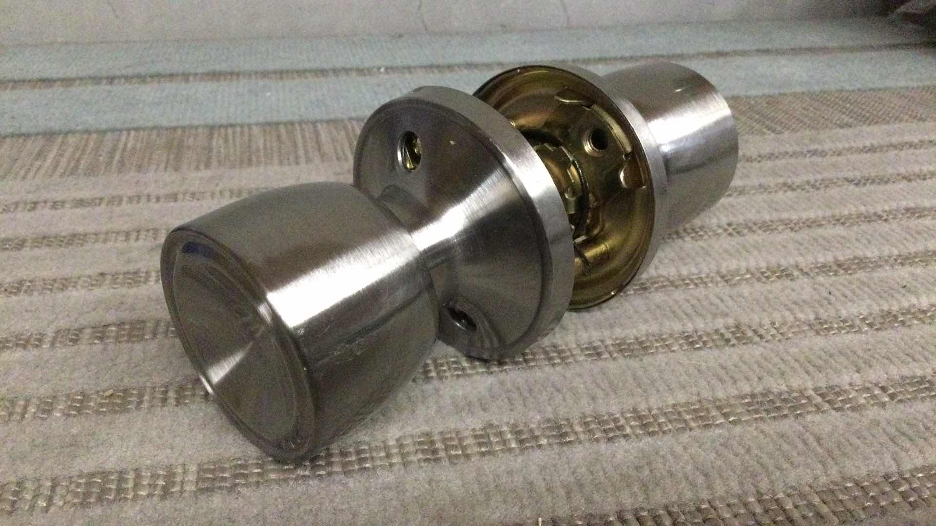 Photo 2 of NEW INTERIOR NON-LOCKING DOOR KNOB DL591SNPS BRUSHED NICKEL FINISH