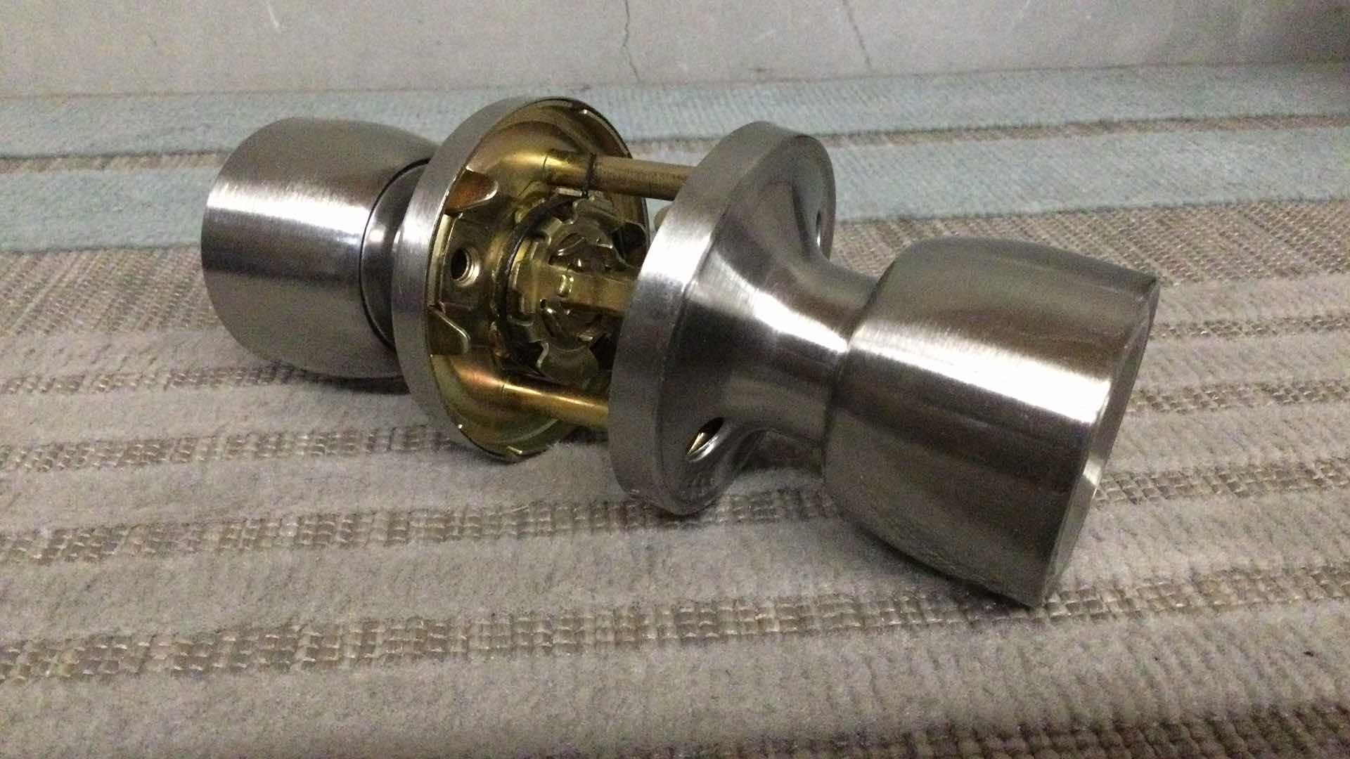 Photo 1 of NEW INTERIOR NON-LOCKING DOOR KNOB DL591SNPS BRUSHED NICKEL FINISH