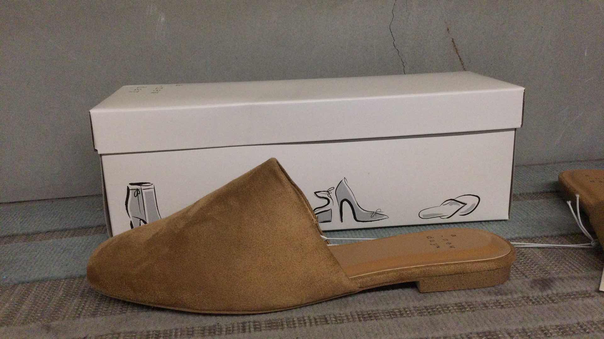 Photo 1 of A NEW DAY ADH85 THEA FLATS W/ MEMORY FOAM LADIES SIZE: 8.5 TAN