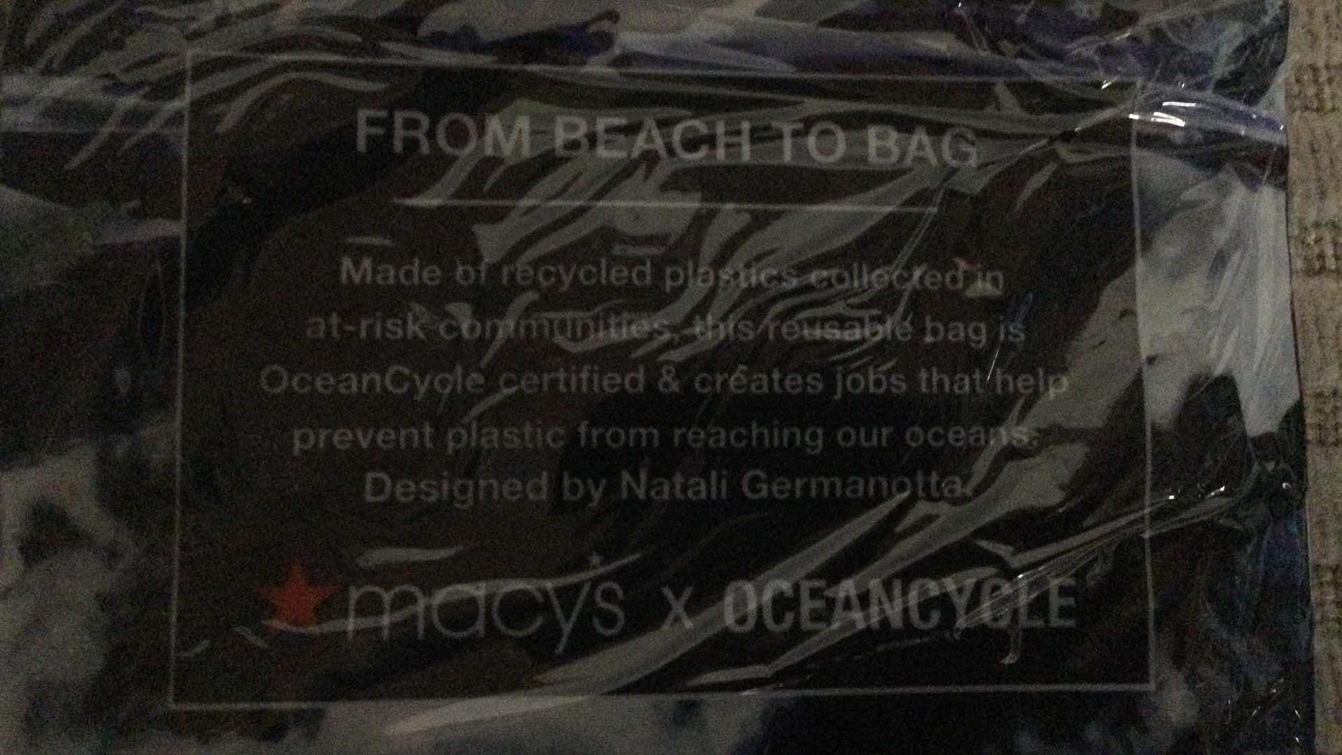 Photo 1 of NEW MACYS OCEAN CYCLE REUSABLE BAGS Qty 5