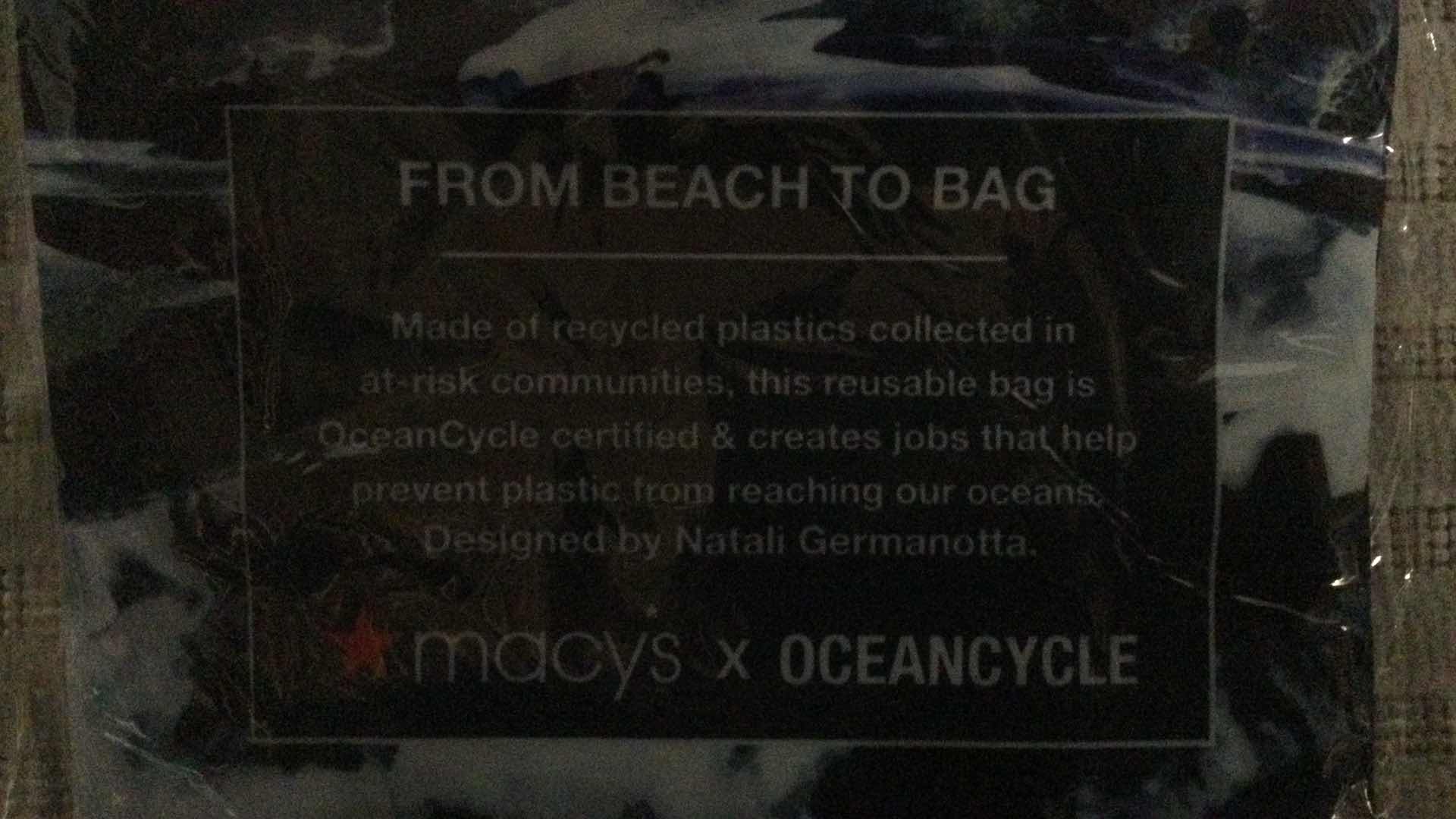 Photo 1 of MACYS OCEAN CYCLE REUSABLE BAGS QTY 5