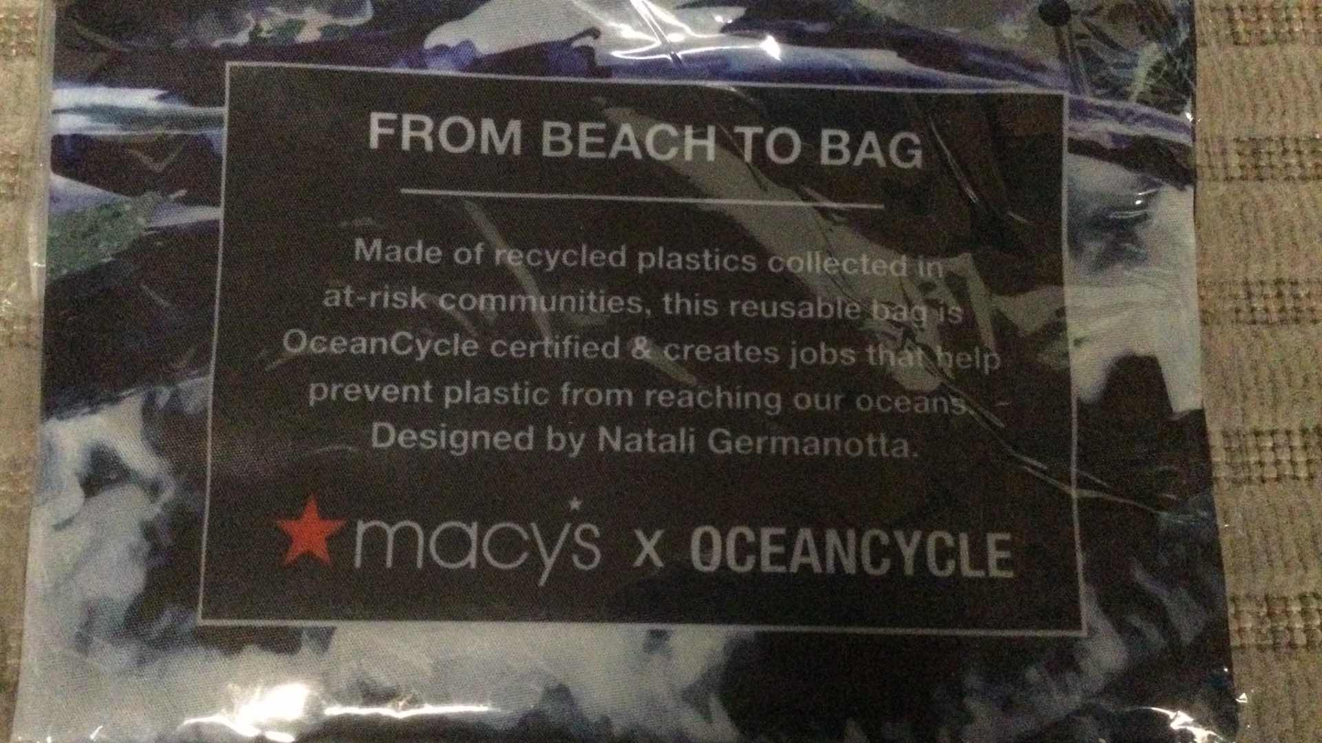 Photo 1 of MACYS OCEAN CYCLE REUSABLE BAGS QTY 5