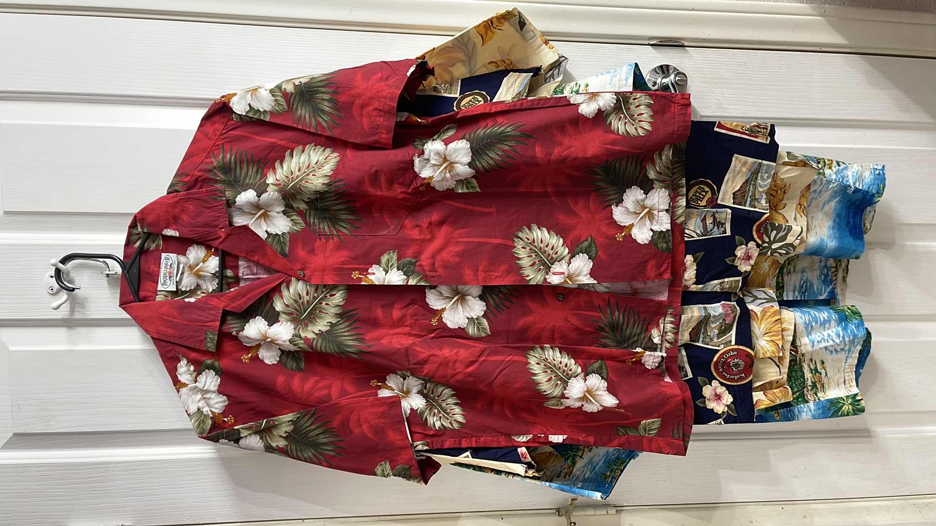 Photo 1 of VINTAGE HAWAIIAN MENS SHIRTS MADE IN HAWAII SIZE M/L