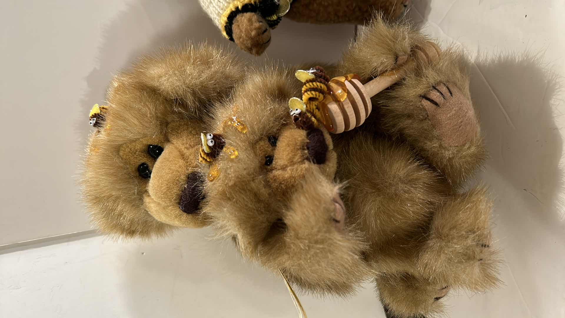 Photo 1 of 6 COLLECTIBLE HONEYBEAR STUFFED ANIMALS, ORZEC