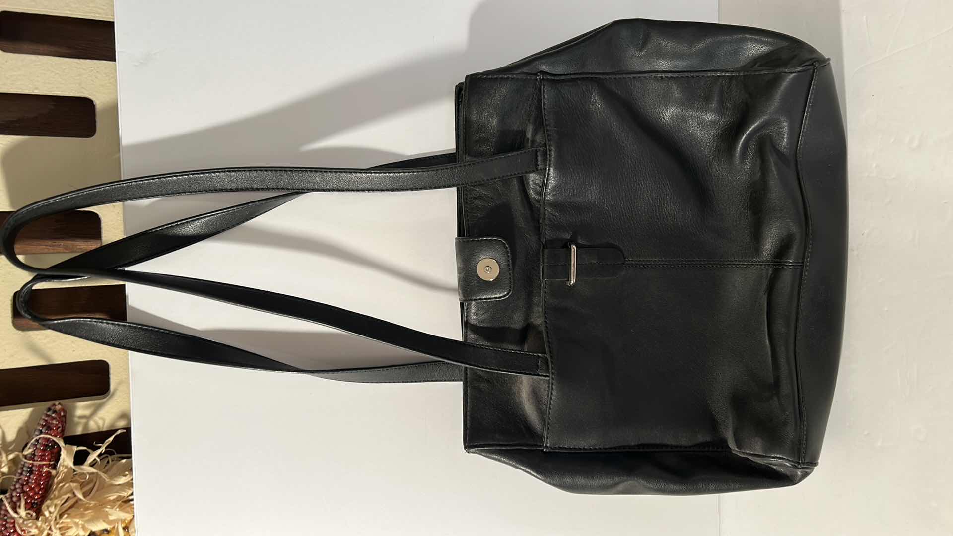 Photo 1 of 5 LADIES HANDBAGS / PURSES