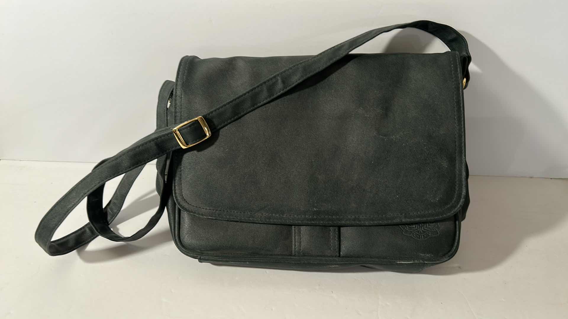 Photo 1 of 5 LADIES HANDBAGS / PURSES