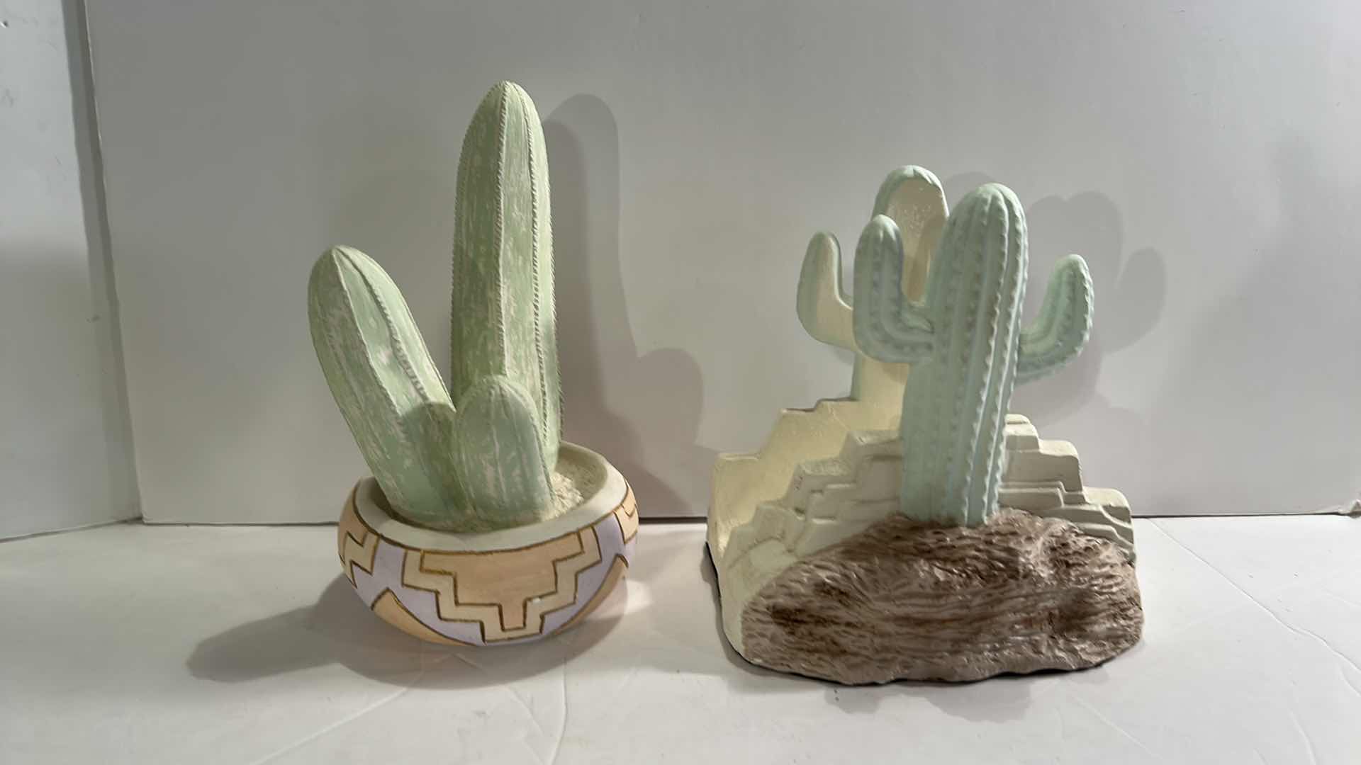 Photo 1 of 4 PIECES SOUTHWEST POTTERY HOME DECOR, LARGEST 10” x 13”