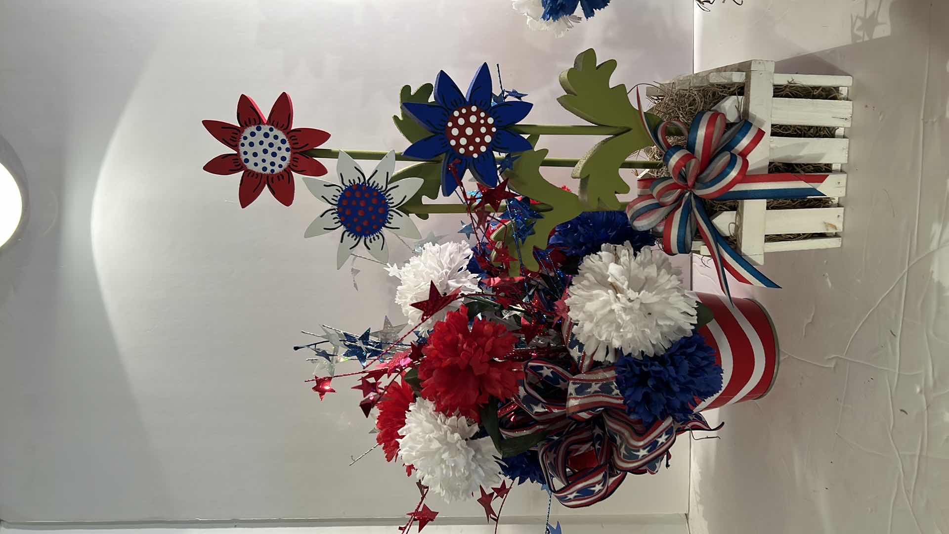 Photo 1 of 4TH OF JULY DECORATIONS