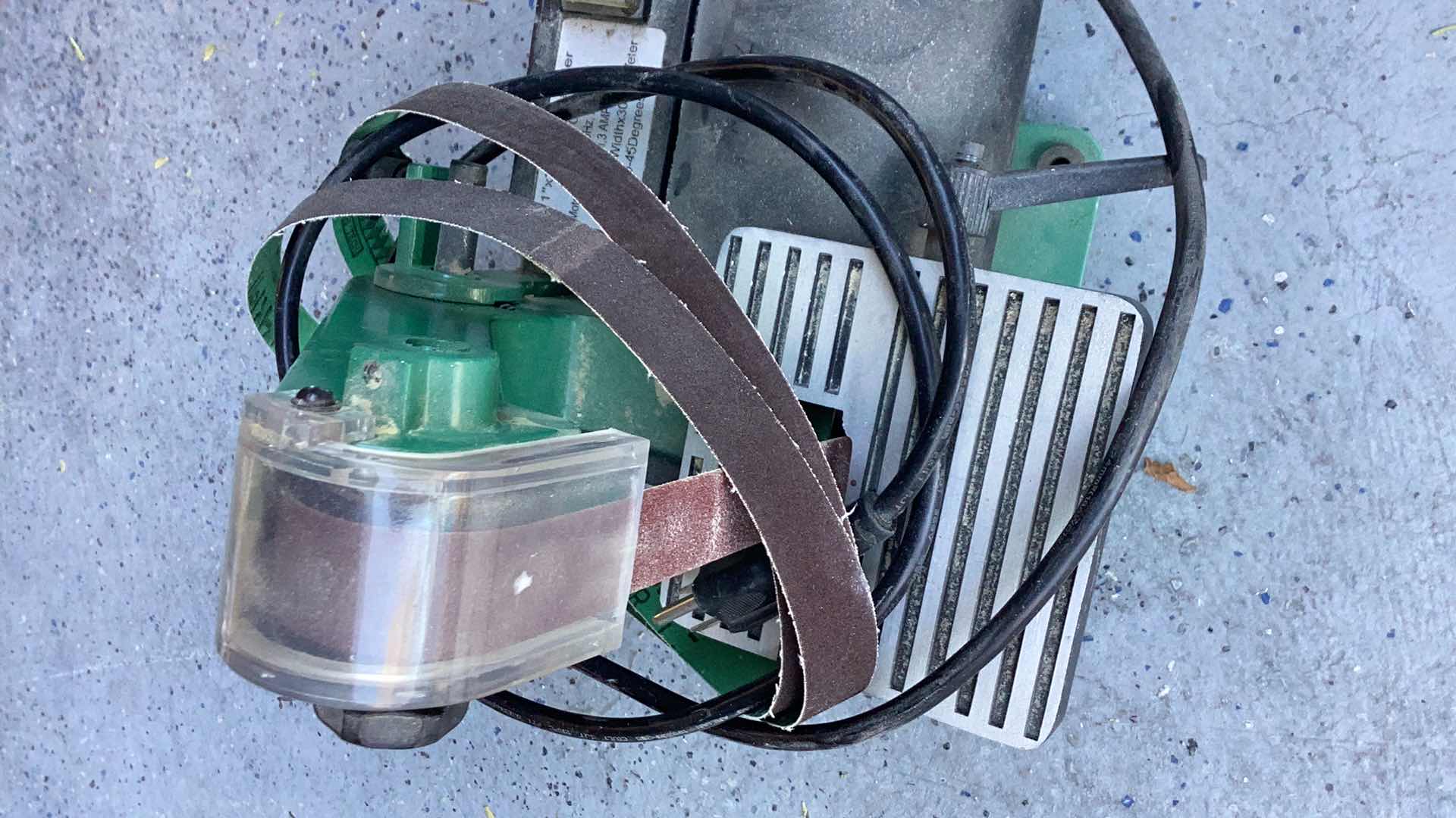 Photo 1 of CENTRAL MACHINERY BELT SANDER TESTED WORKING