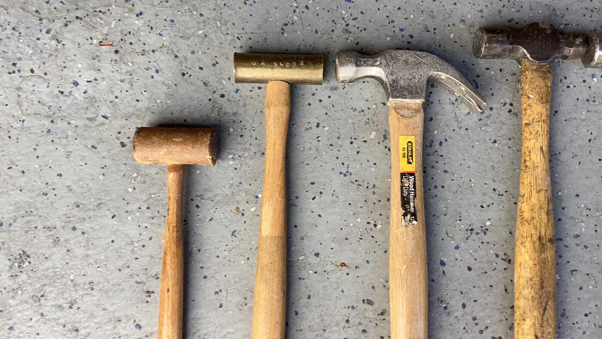 Photo 1 of 6 ASSORTED HAMMERS
