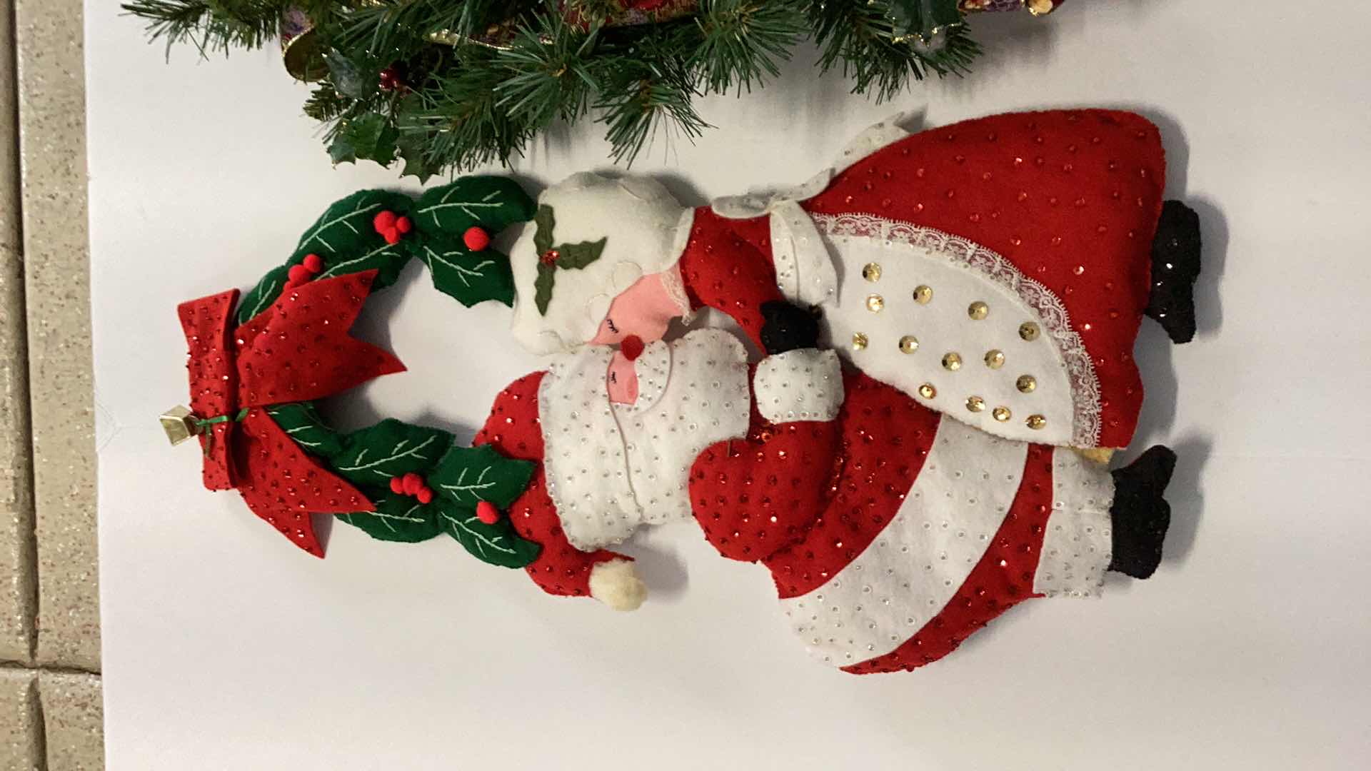 Photo 2 of CHRISTMAS DECORATIONS