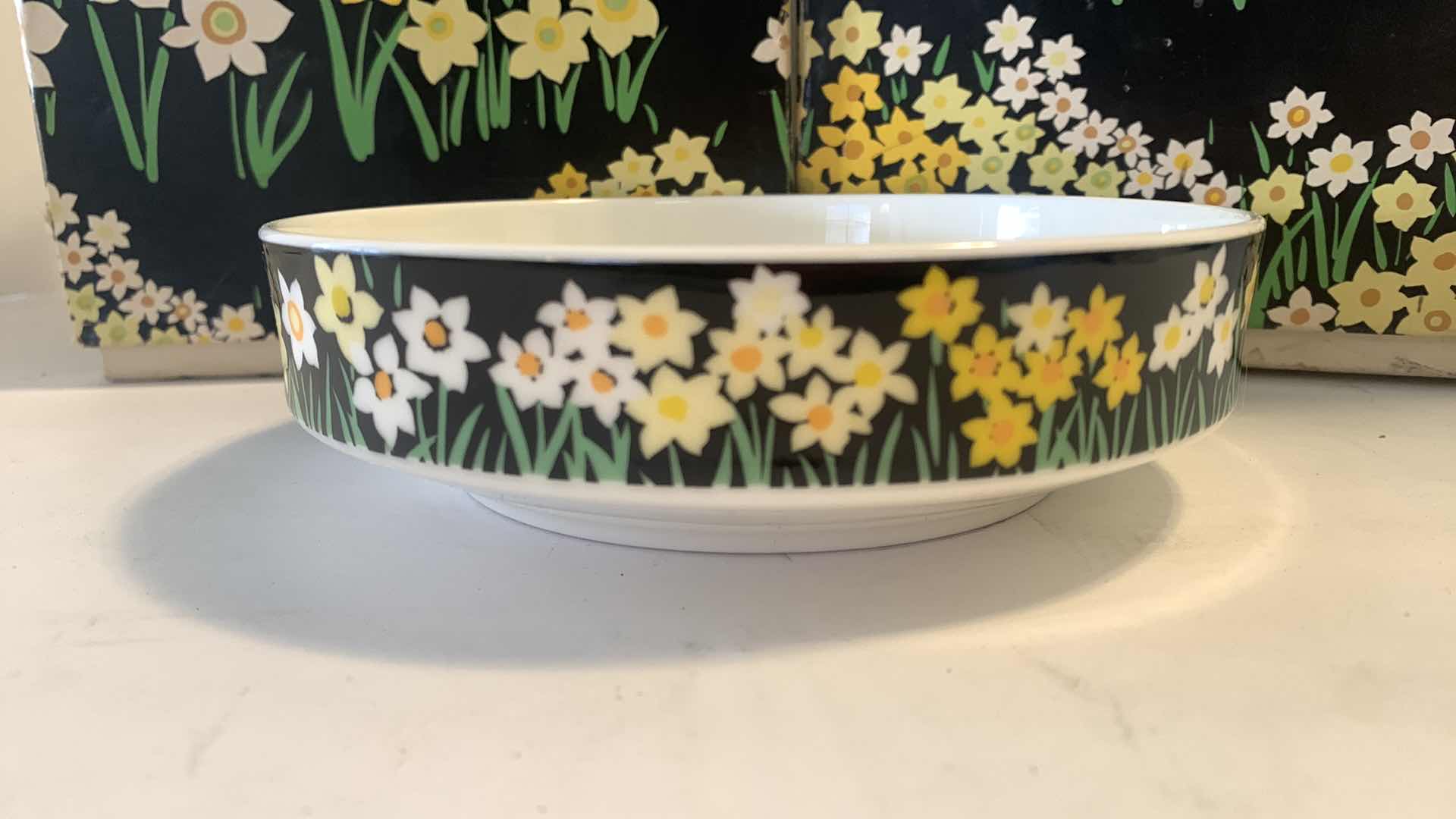 Photo 1 of MIKASA BONE CHINA SOUP/SALAD BOWLS, 8 pieces