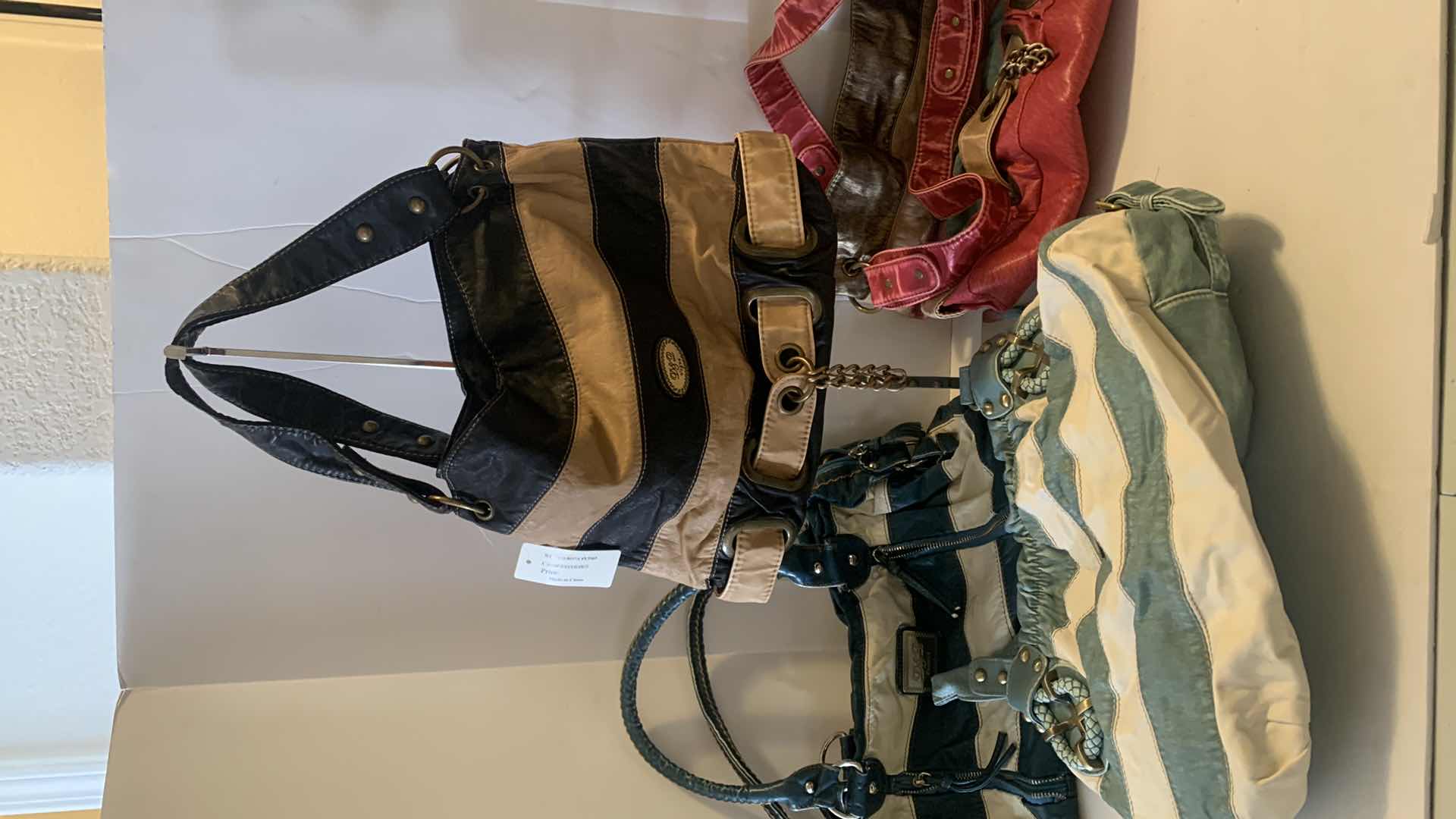 Photo 1 of 4 WOMENS PURSES