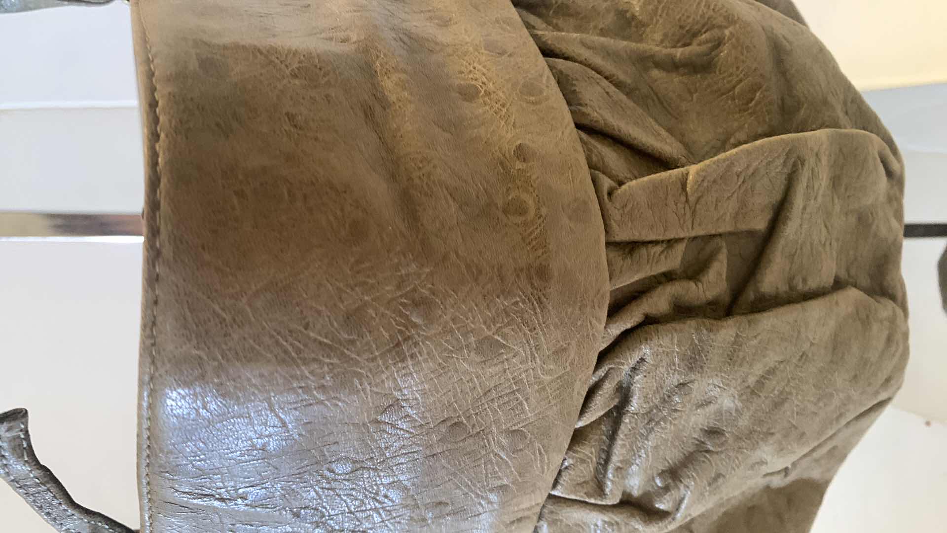 Photo 1 of HALSTON WOMENS BROWN LEATHER PURSE w GUCCI BAG