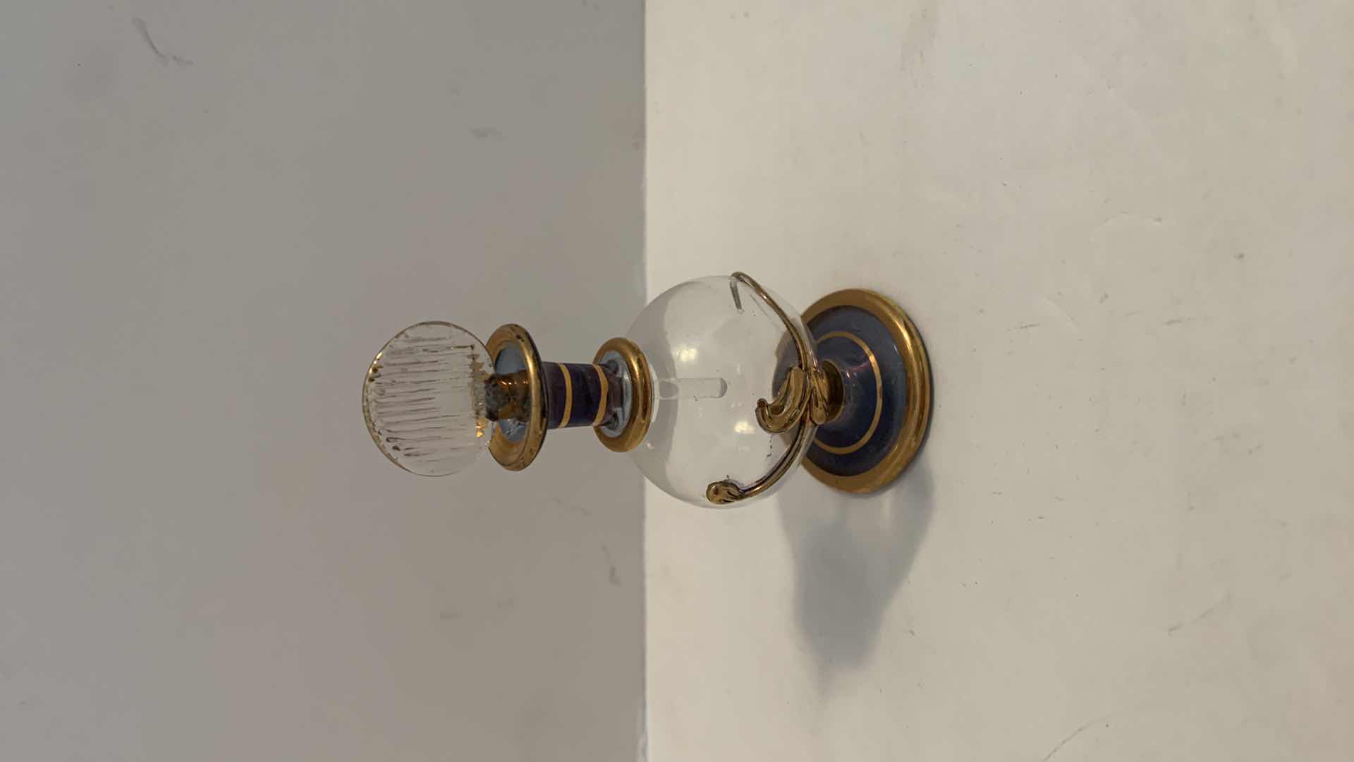 Photo 1 of 4 GLASS AND CRYSTAL PERFUME BOTTLES