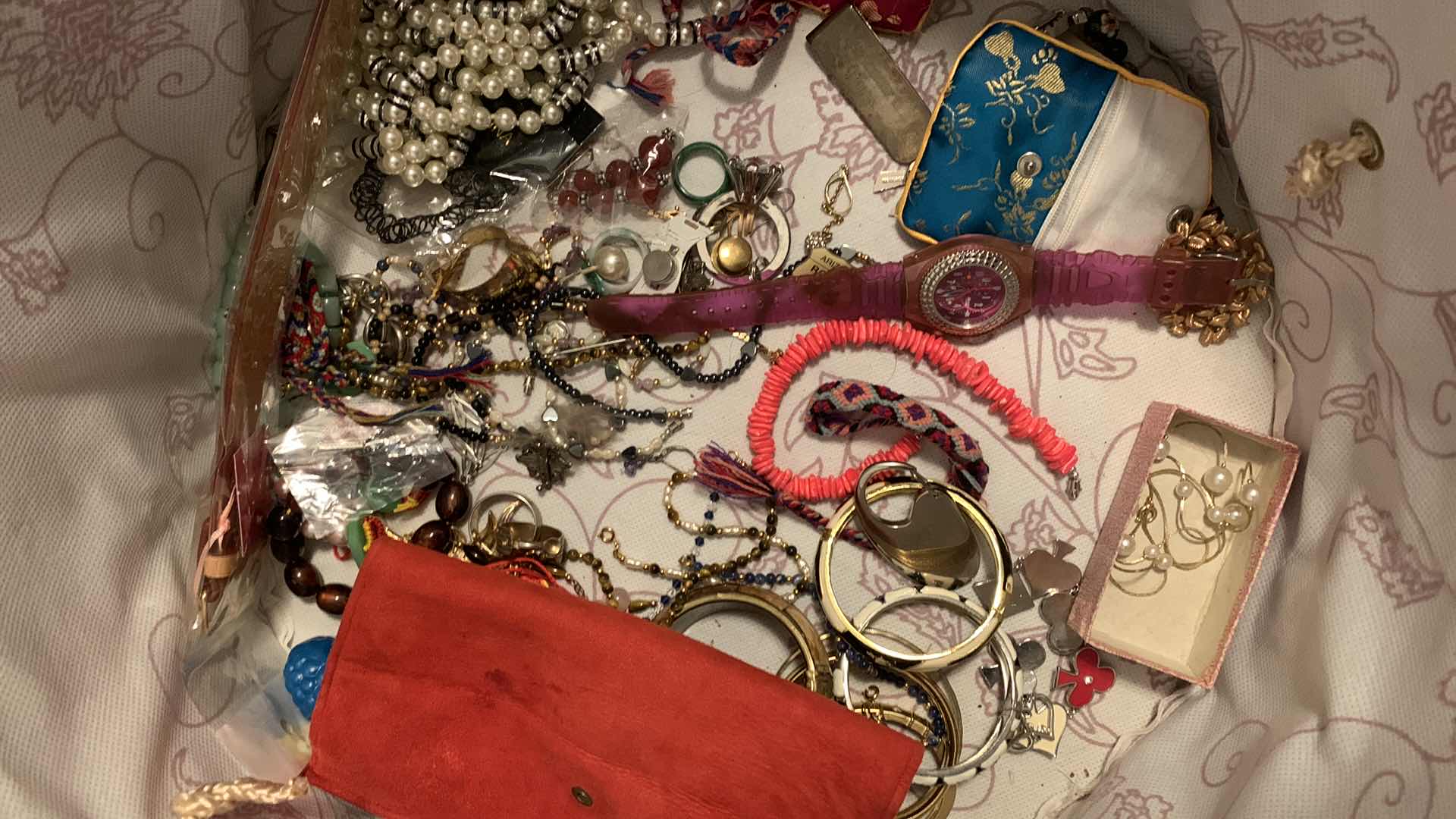 Photo 1 of COSTUME JEWELRY ASSORTMENT IN HAT BOX, CLOWN MUSIC BOX AND JEWELRY BOX