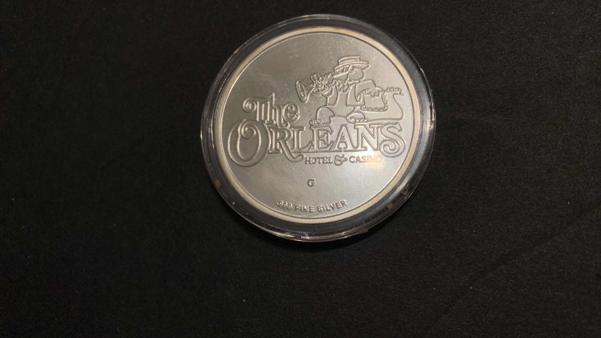 Photo 1 of .999 PURE SILVER DOLLAR SIZE COIN