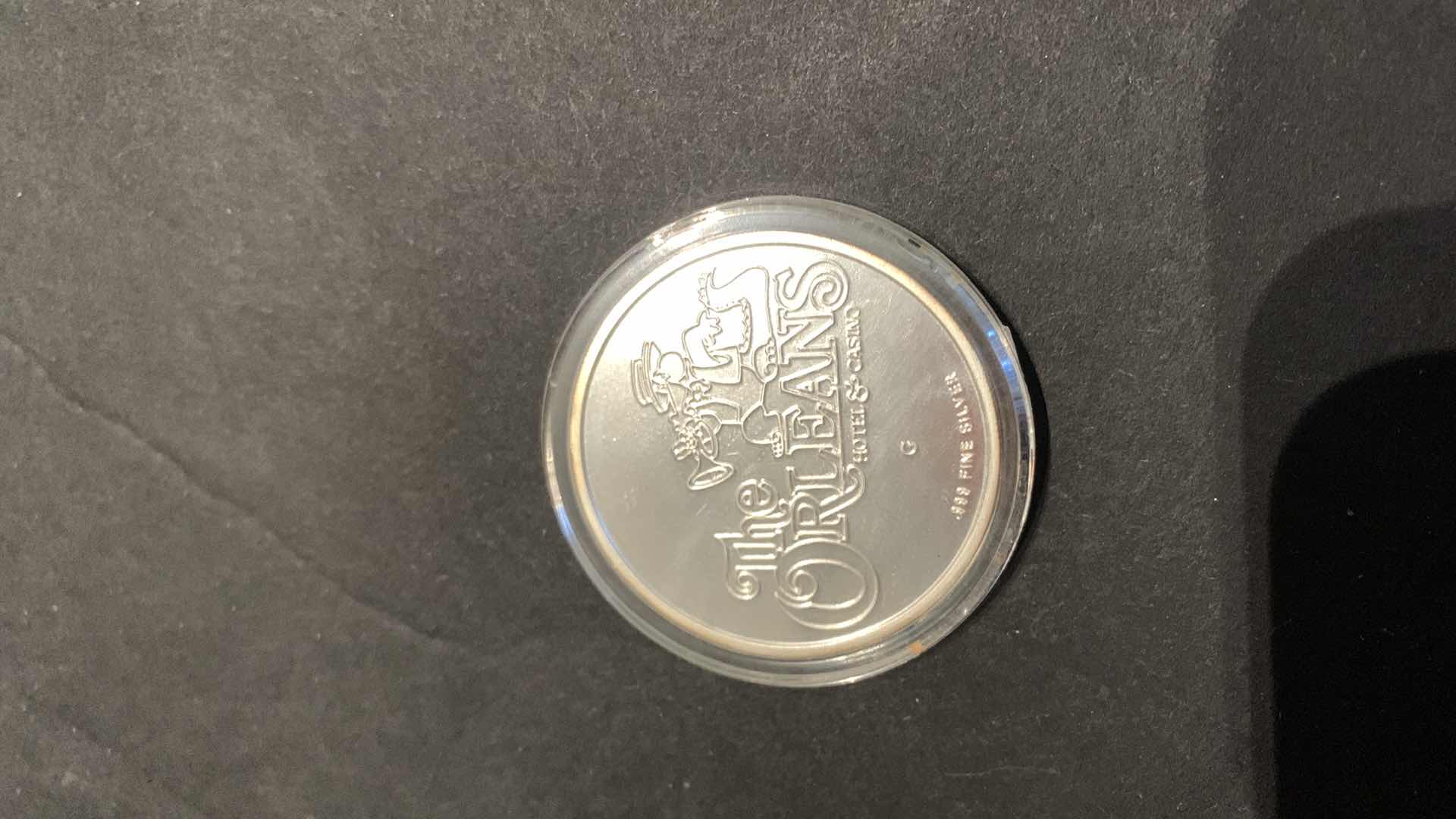 Photo 1 of .999 PURE SILVER DOLLAR SIZE COIN