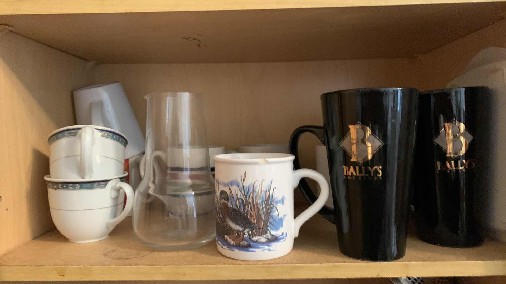 Photo 1 of CONTENTS OF CABINET