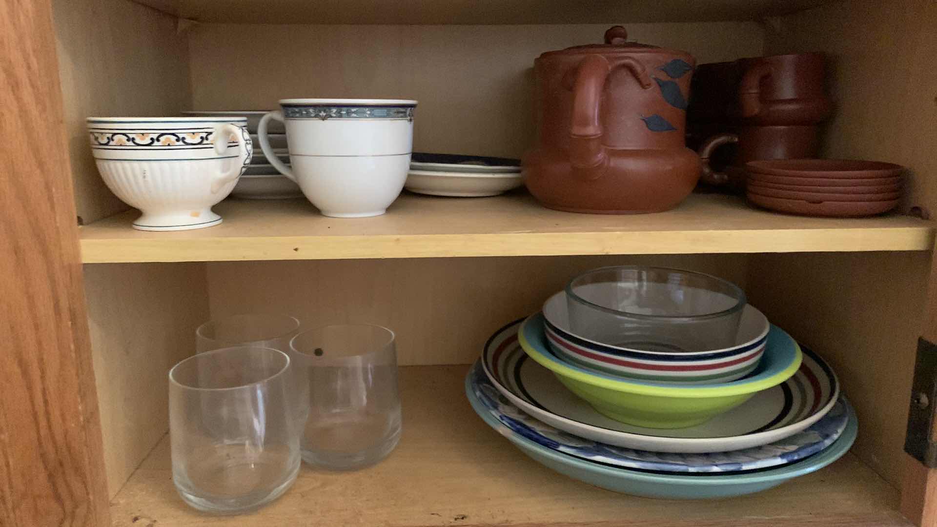 Photo 1 of CONTENTS OF CABINET