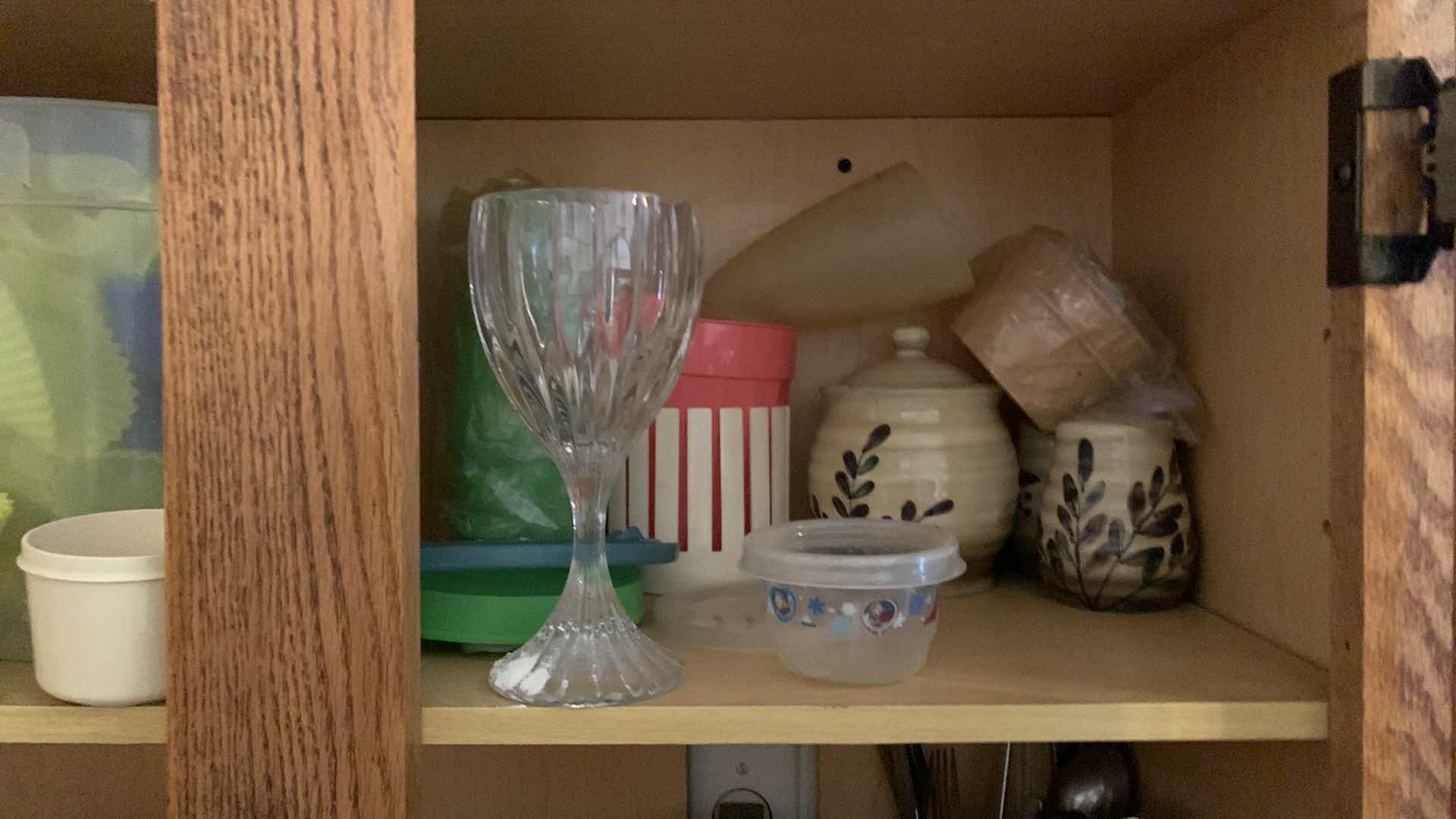 Photo 1 of CONTENTS OF CABINET