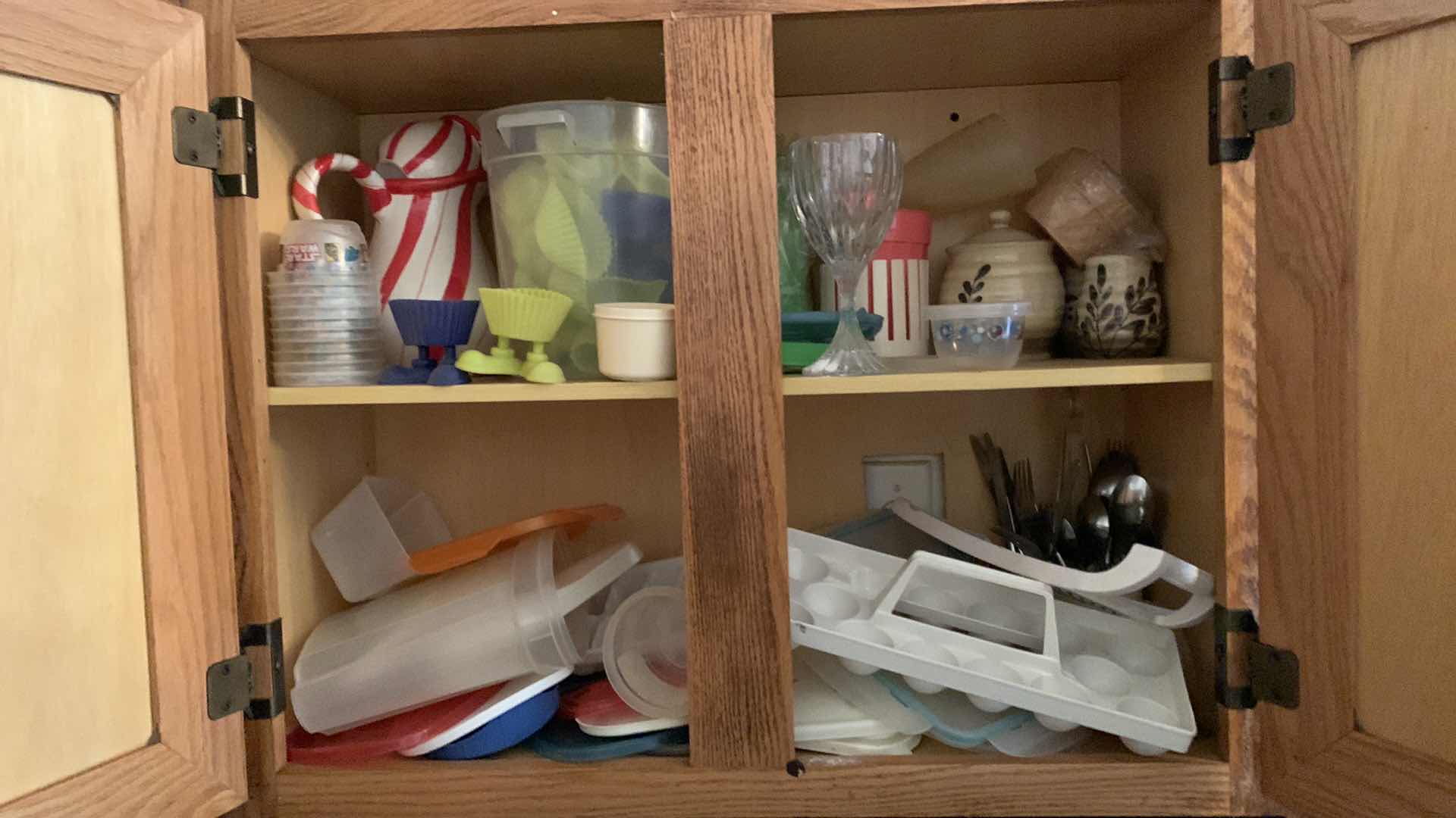 Photo 1 of CONTENTS OF CABINET