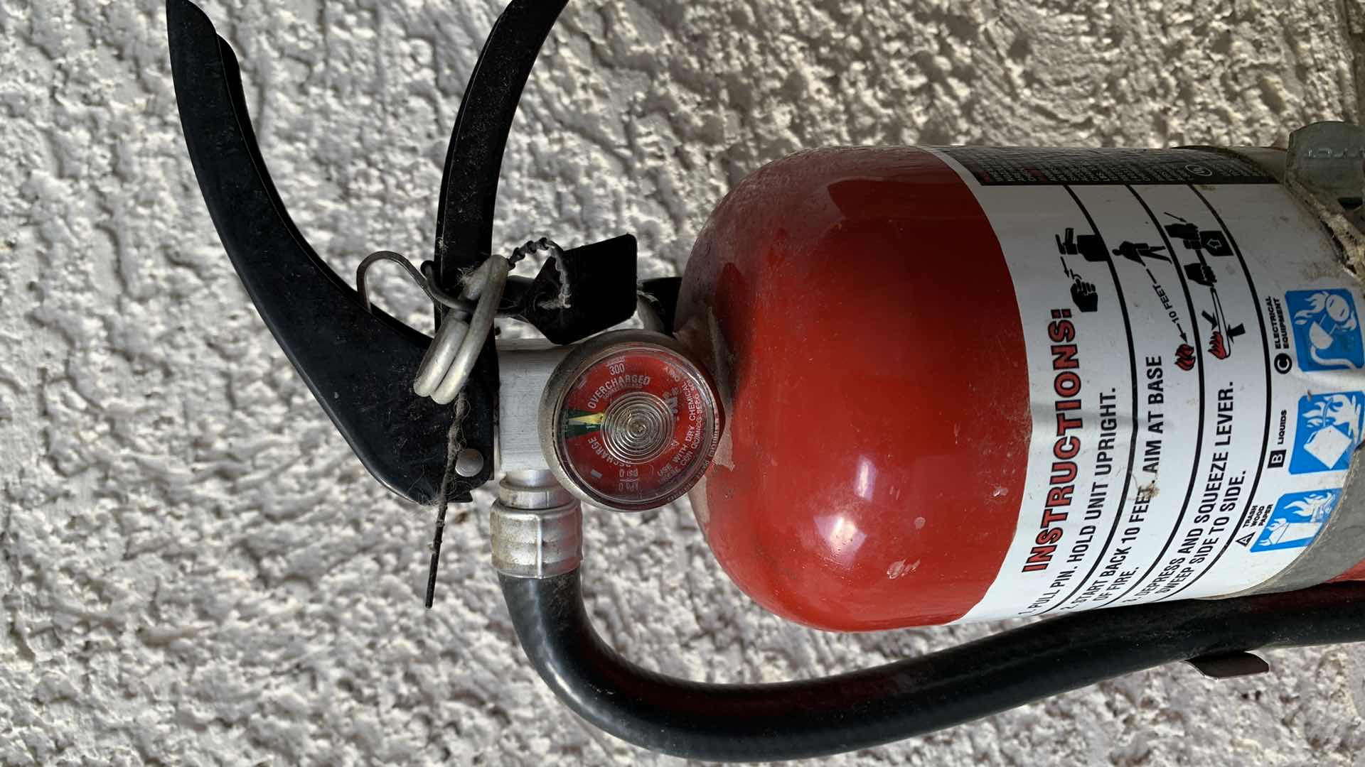 Photo 1 of FIRE EXTINGUISHER