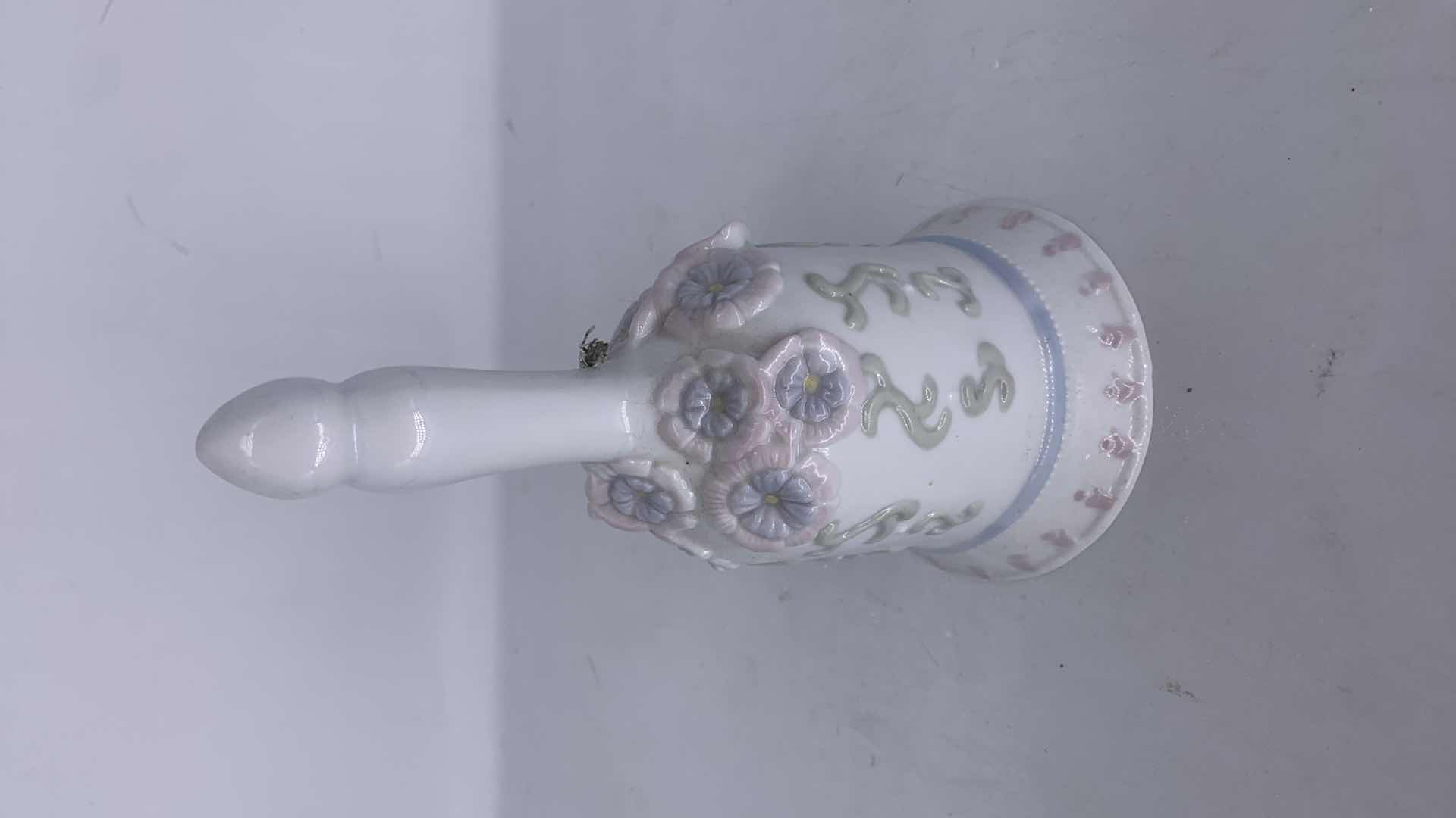 Photo 5 of HOME DECOR ASSORTMENT, 5 PIECES