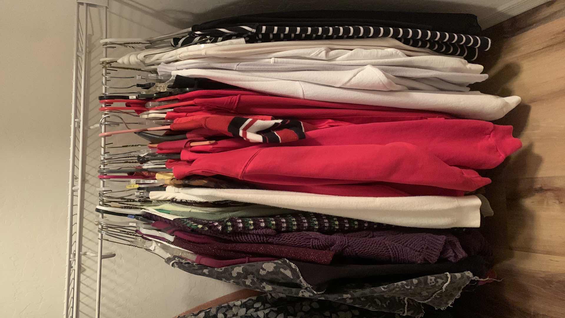 Photo 1 of 50 PCS WOMENS CLOTHING L XL TOPS SWEATERS