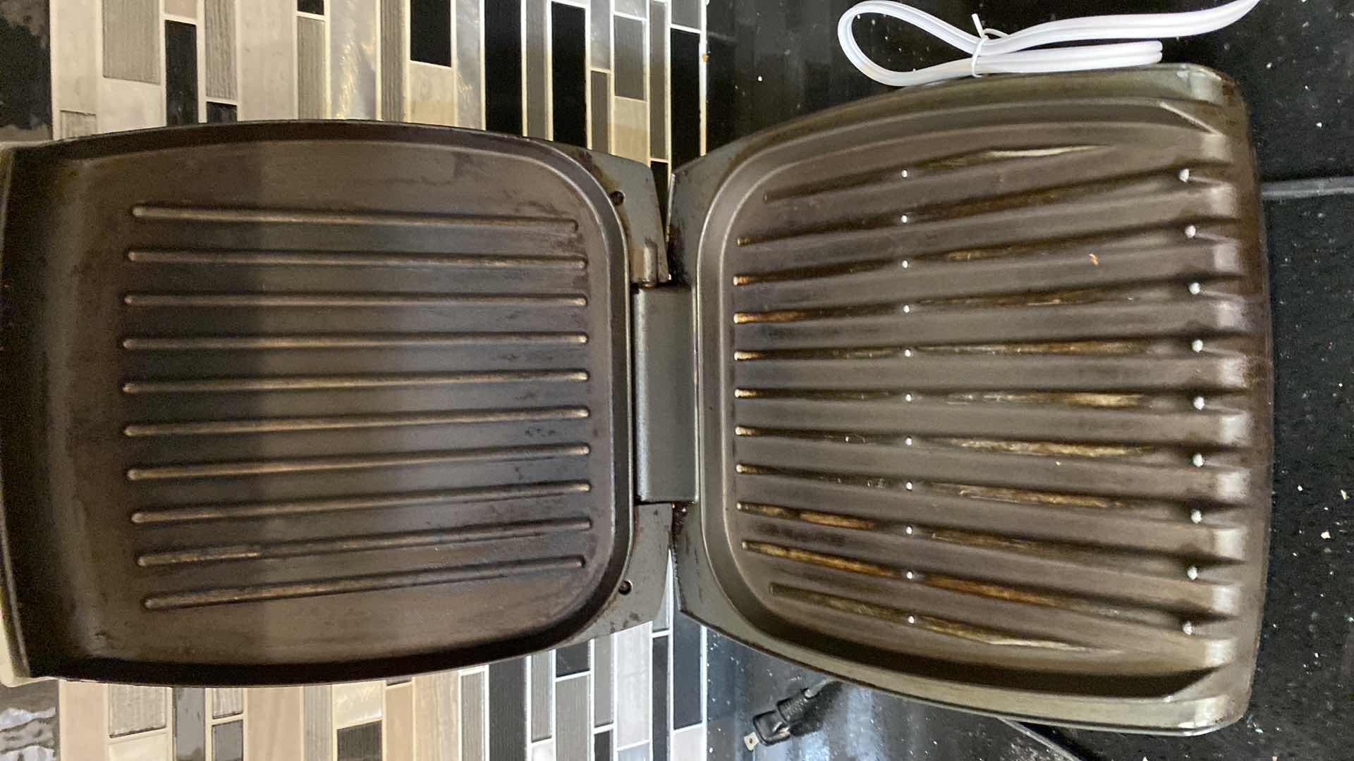 Photo 1 of CONTENTS IN DRAWER GEORGE FORMAN GRILLING MACHINE AND AROMA RICE COOKER