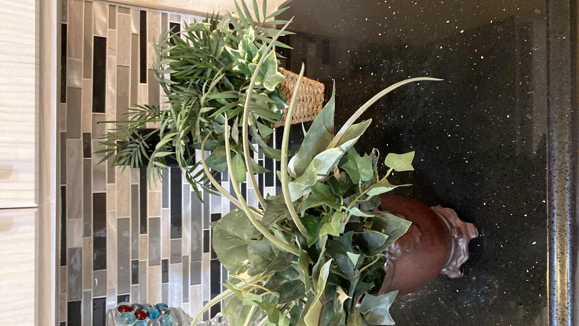 Photo 1 of HOME DECOR ASSORTMENT