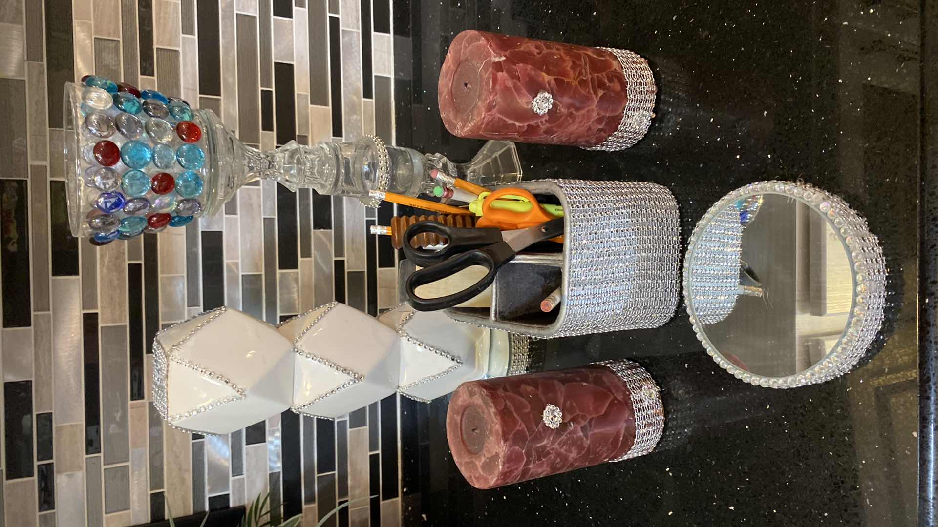 Photo 4 of HOME DECOR ASSORTMENT