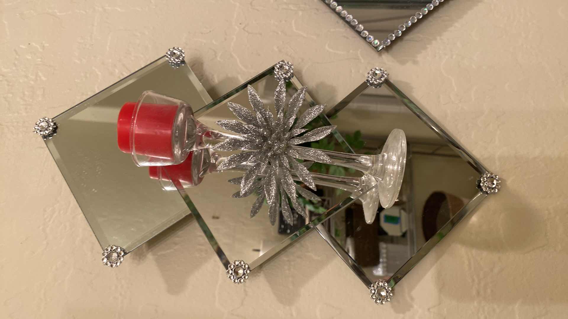 Photo 1 of MIRRORED WALL DECOR TOTAL WIDTH AS PICTURED 31”