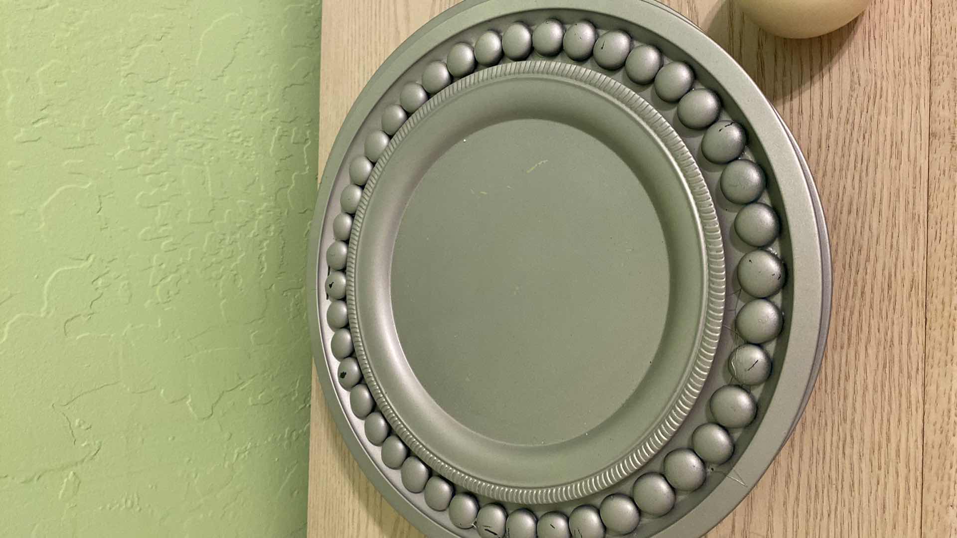 Photo 1 of 10 CHARGER PLATES AND CANDLES