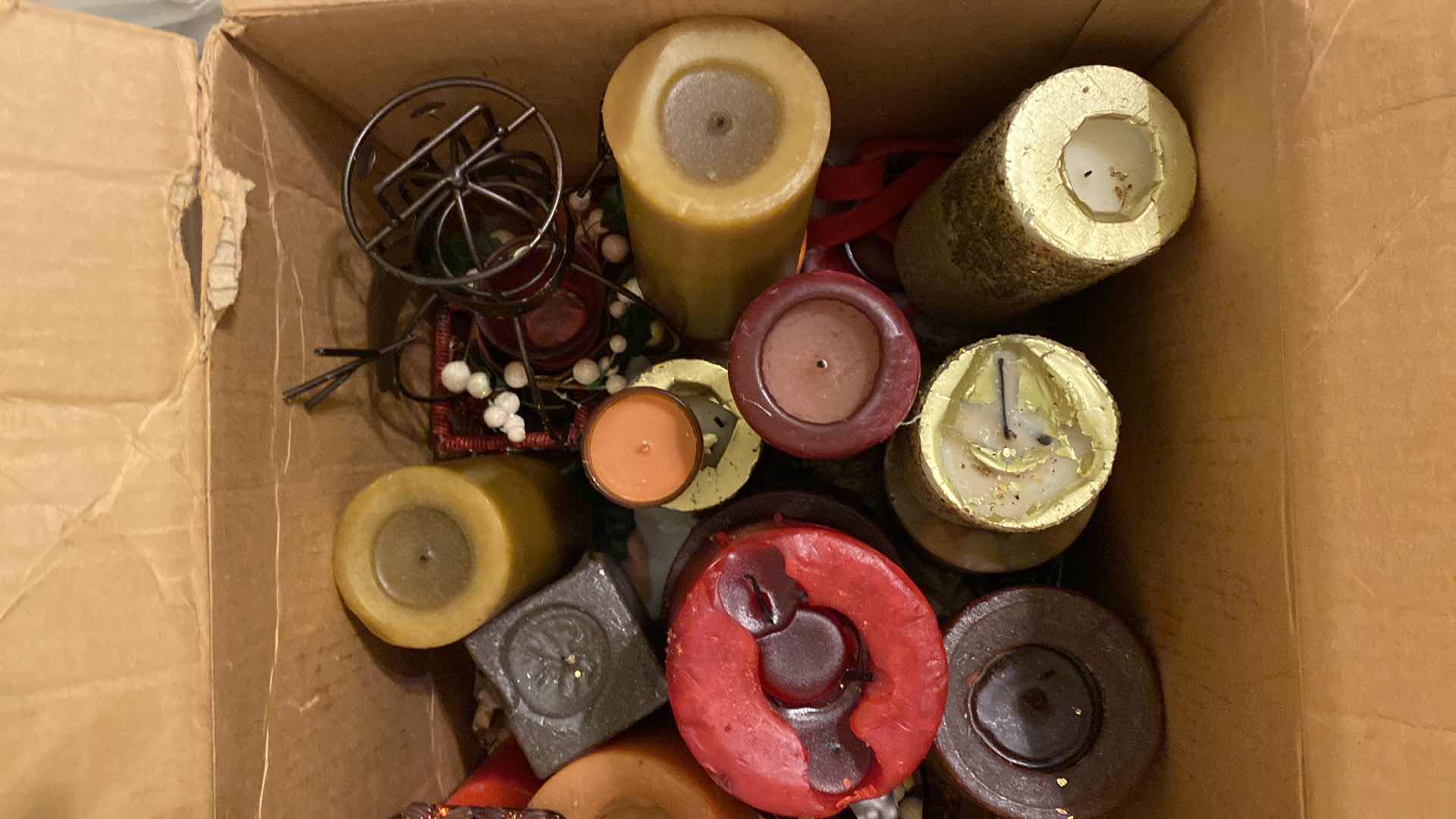 Photo 1 of CONTENTS OF BOX - ASSORTED CANDLES