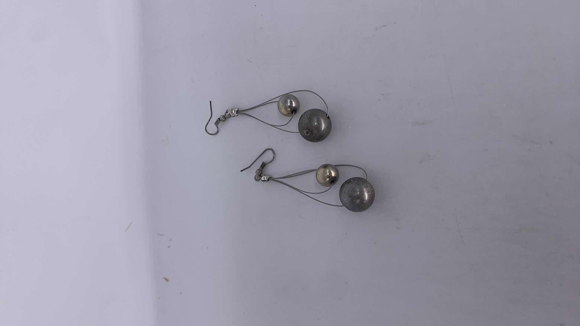 Photo 6 of JEWELRY ASSORTMENT