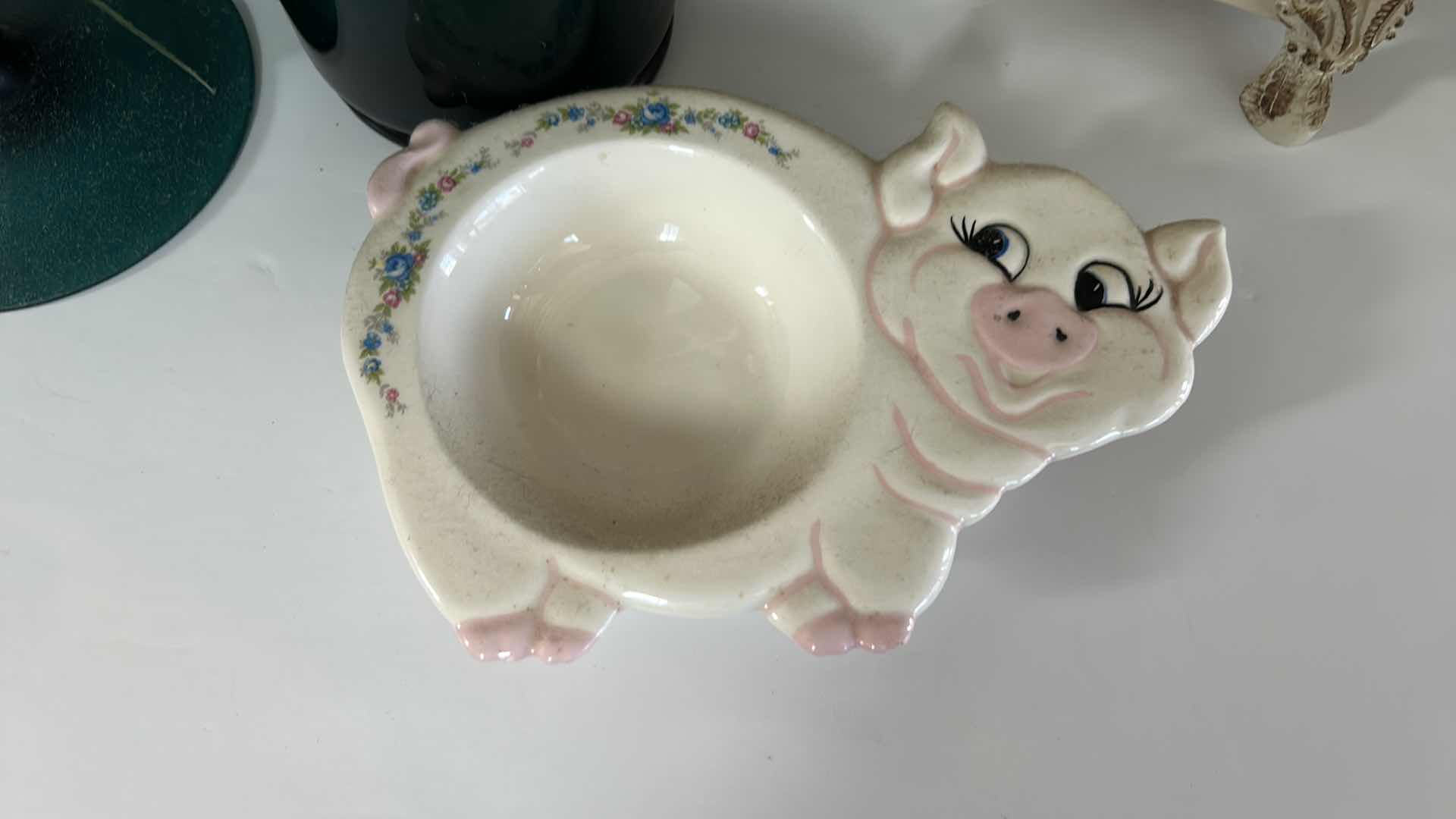 Photo 1 of HOME DECOR ASSORTMENT, VASES FAUX FLORAL ARRANGEMENTS AND MORE