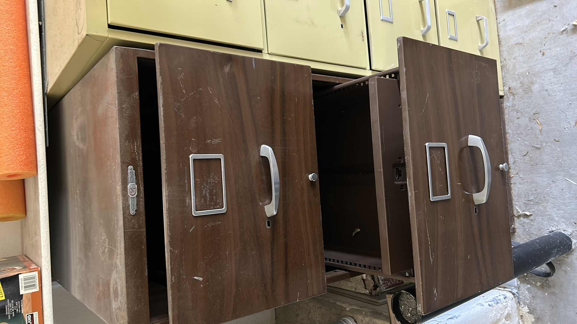 Photo 1 of 4 DRAWER METAL FILING CABINET