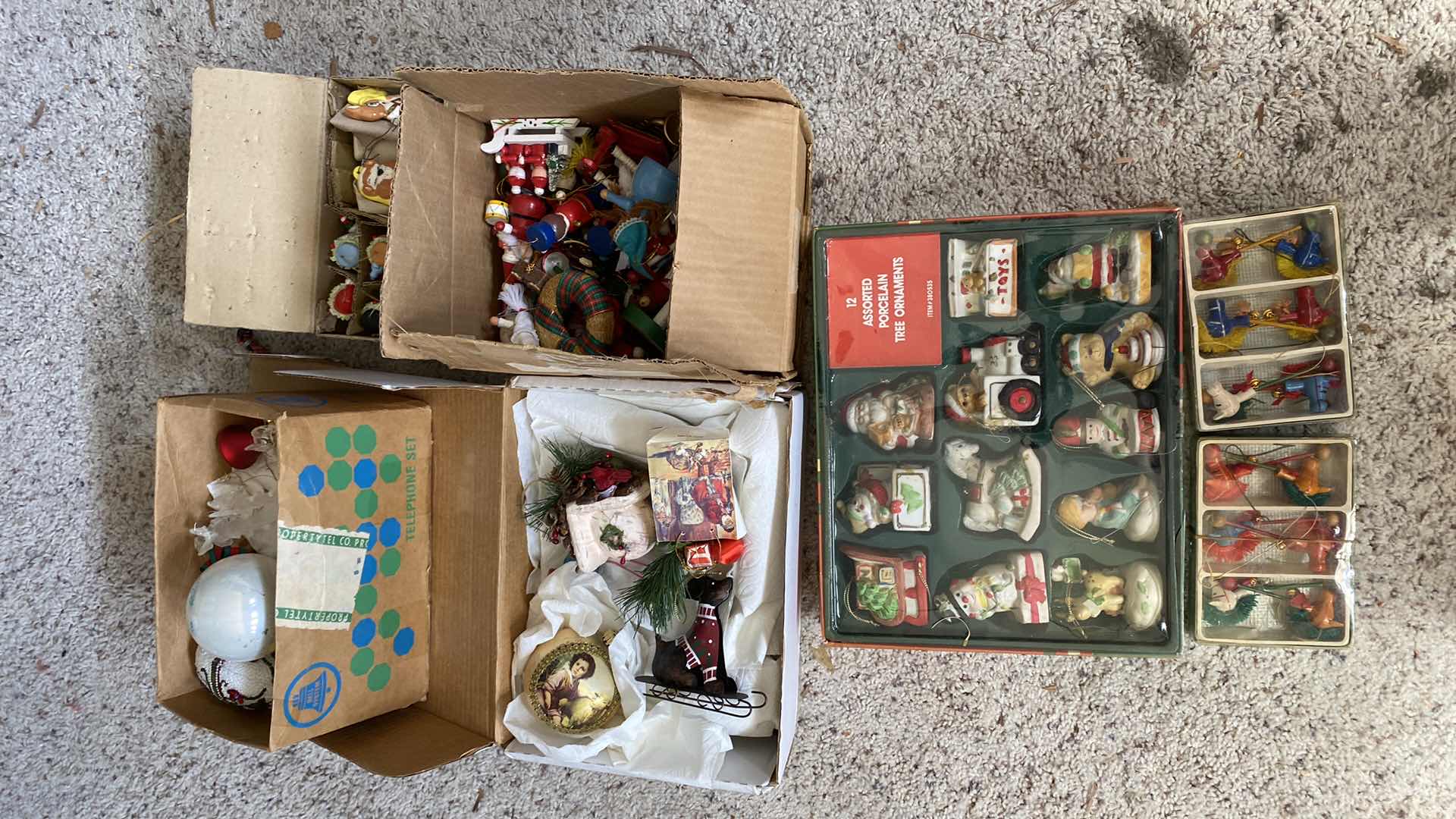 Photo 1 of TOTE OF VINTAGE CHRISTMAS ORNAMENTS