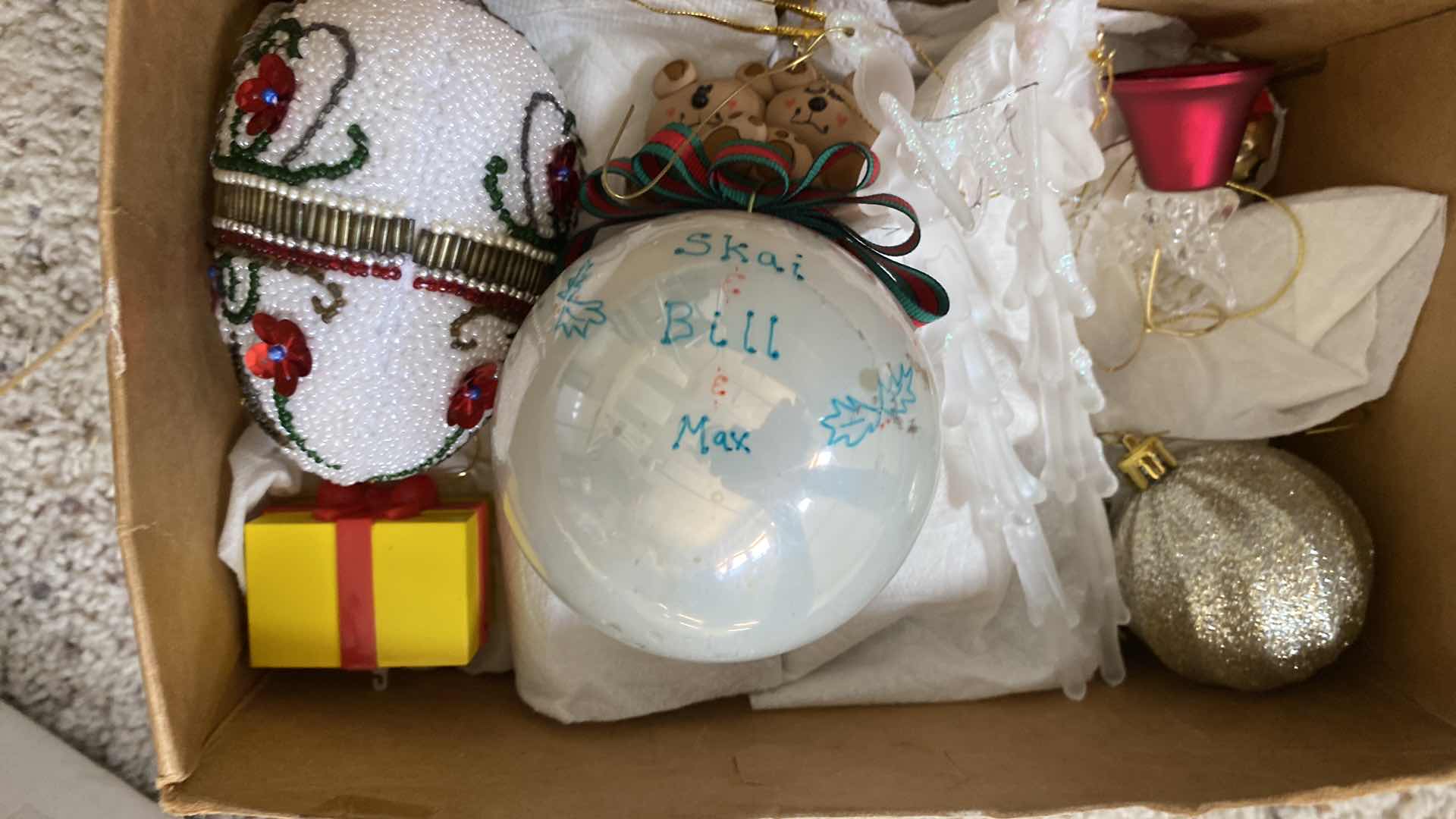 Photo 1 of TOTE OF VINTAGE CHRISTMAS ORNAMENTS