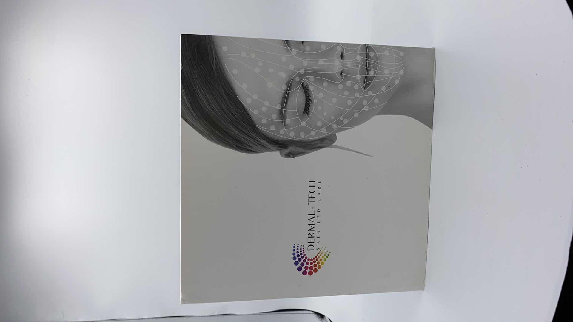 Photo 1 of NEW DERMA TECH SKIN LED CARE - PINK MASK TO IMPROVE SKINS APPEARANCE