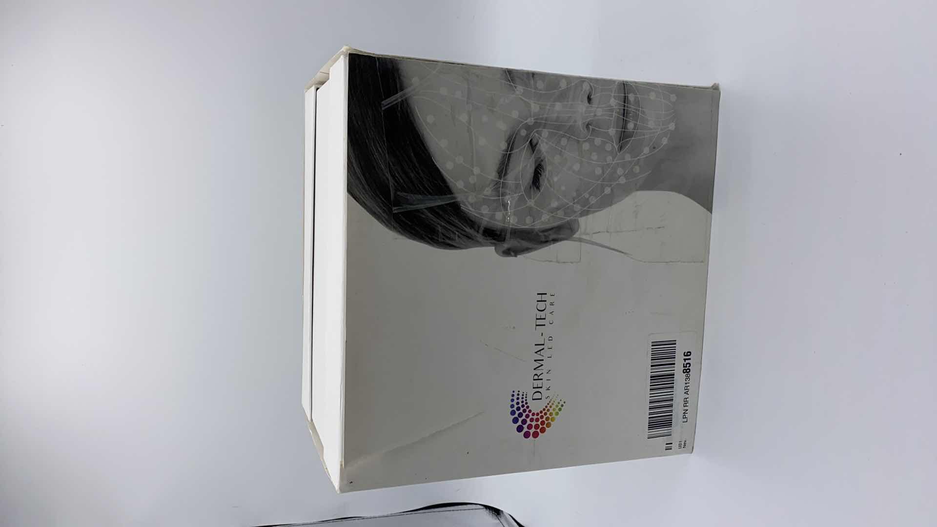 Photo 1 of NEW DERMA TECH SKIN LED CARE - PINK MASK TO IMPROVE SKINS APPEARANCE