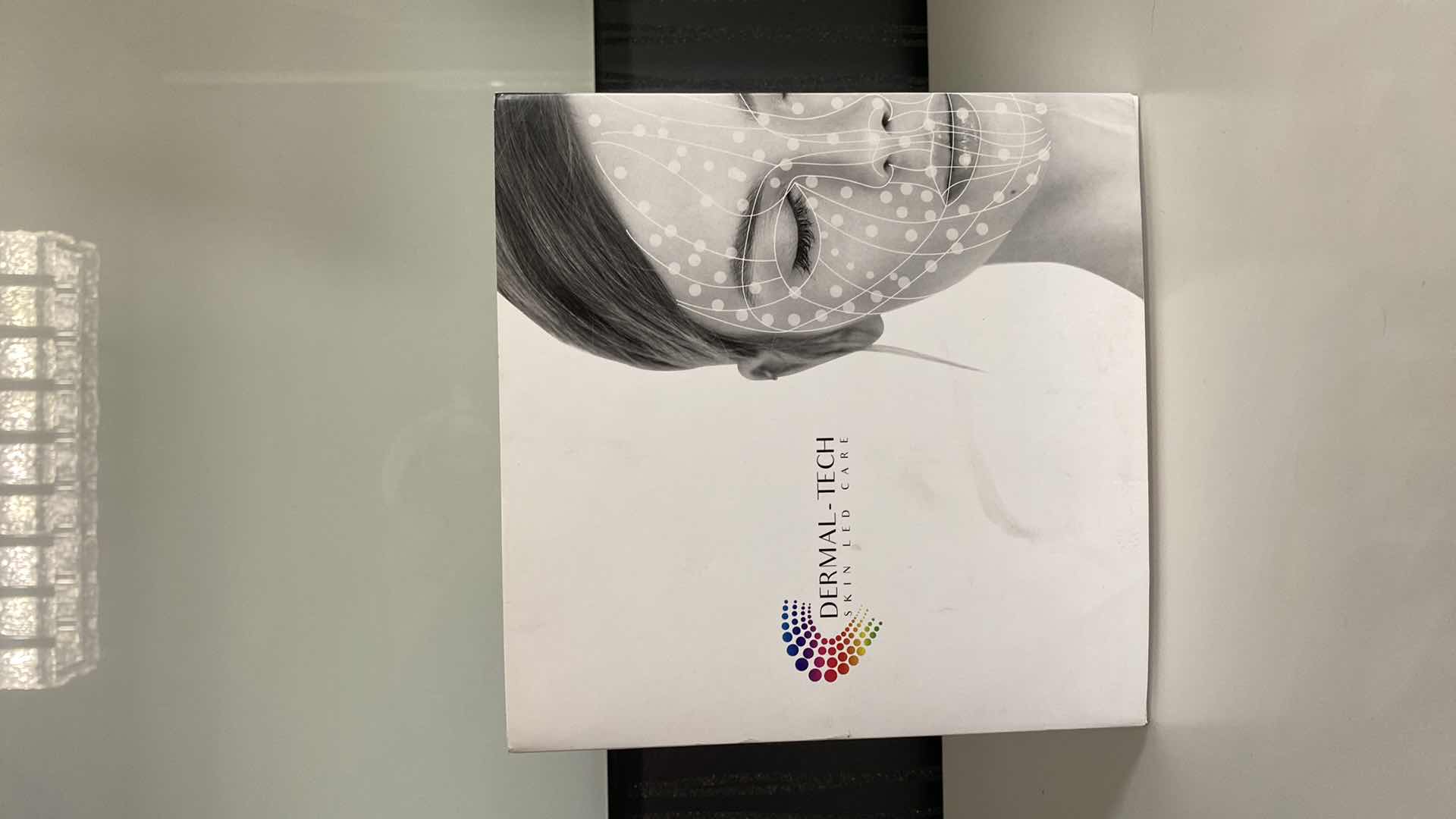 Photo 1 of NEW DERMAL TECH SKIN LED CARE PINK MASK TO IMPROVE SKINS APPEARANCE