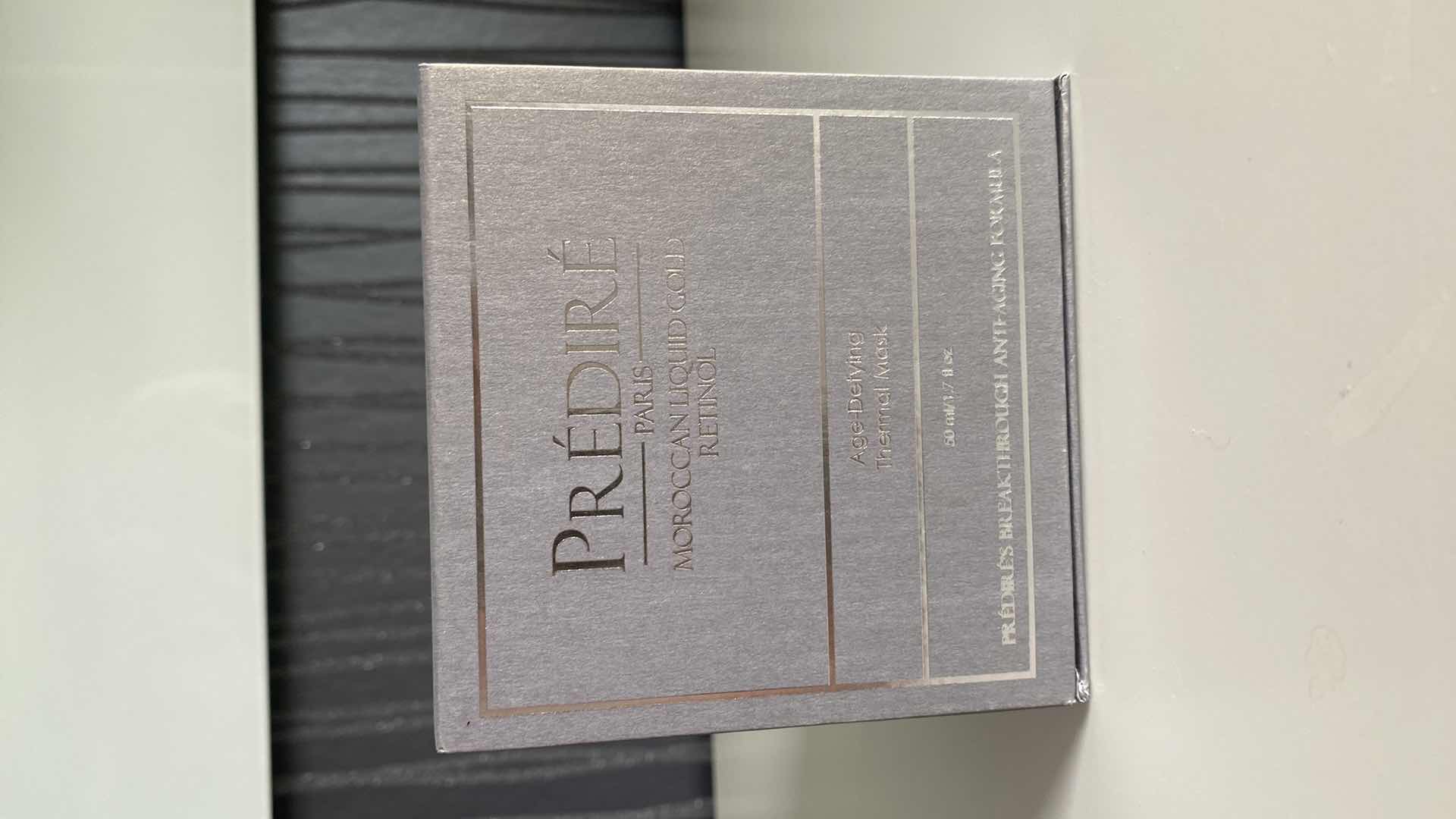 Photo 5 of PREDIRE AGE DEFYING THERMAL MASK CELL RENEWAL POWERED BY RETINOL (TREATS CLOGGED PORES)