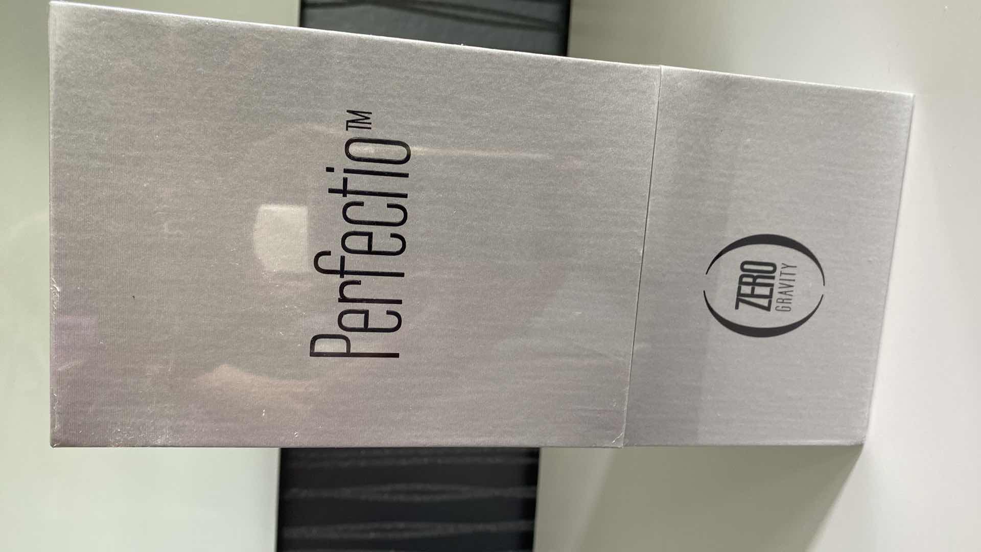 Photo 1 of PERFECTIO BY ZERO GRAVITY FACIAL DEVICE REJUVENATES SKINS APPEARANCE AND STRUCTURE USING DUAL ACTION TECHNIQUES RED LED LIGHT AND TOPICAL HEAT