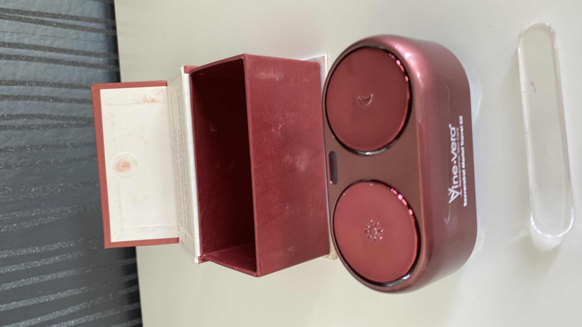 Photo 1 of VINE VERA RESVERATROL MERLOT TRAVEL KIT MOISTURIZER DAY CREAM AND NIGHT CREAM